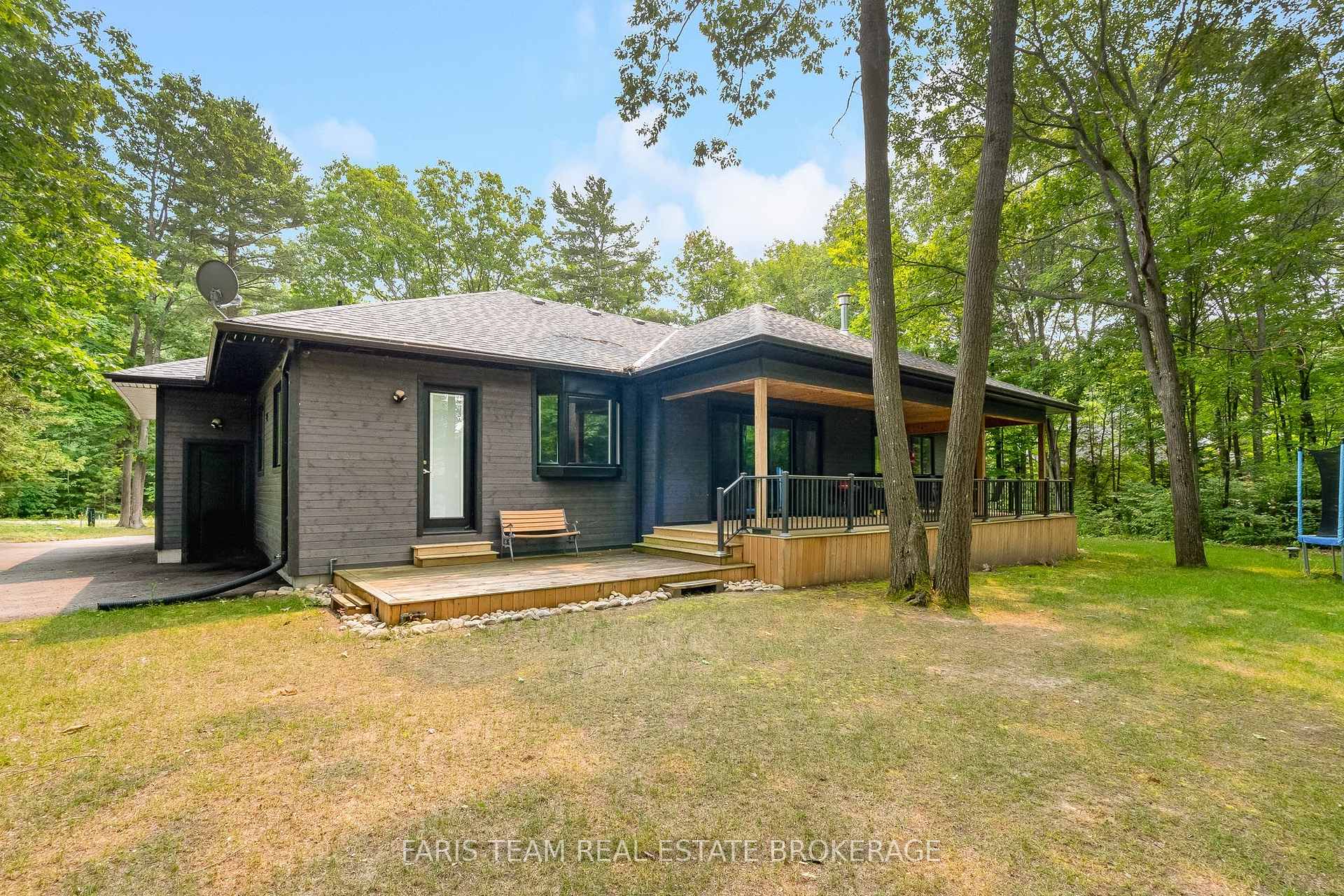 Photo 33 of 34 Oakwood Avenue, Tiny, Rural Tiny — HOMEH