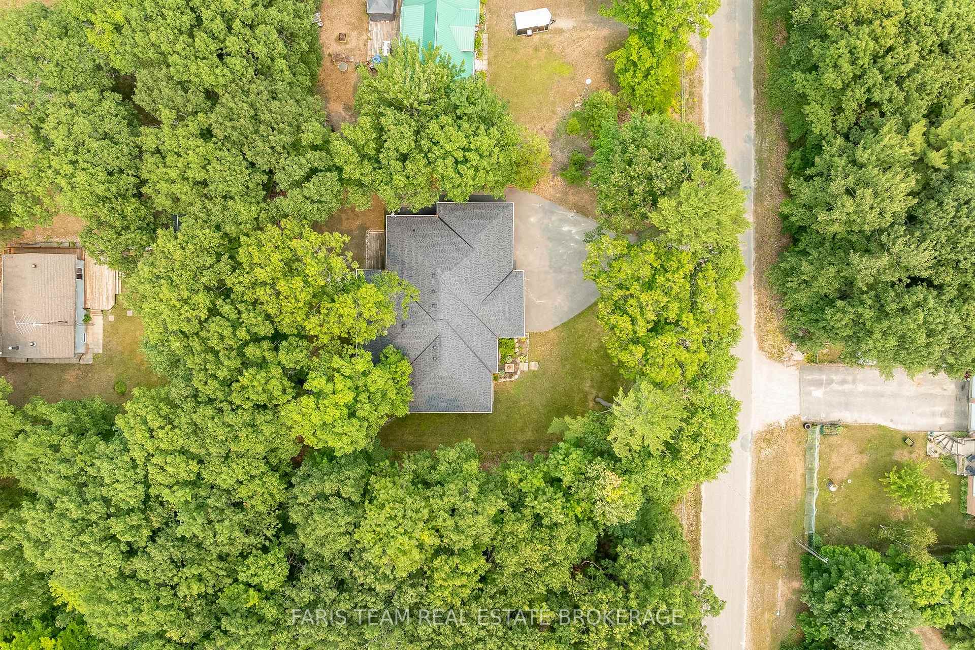 Photo 36 of 34 Oakwood Avenue, Tiny, Rural Tiny — HOMEH
