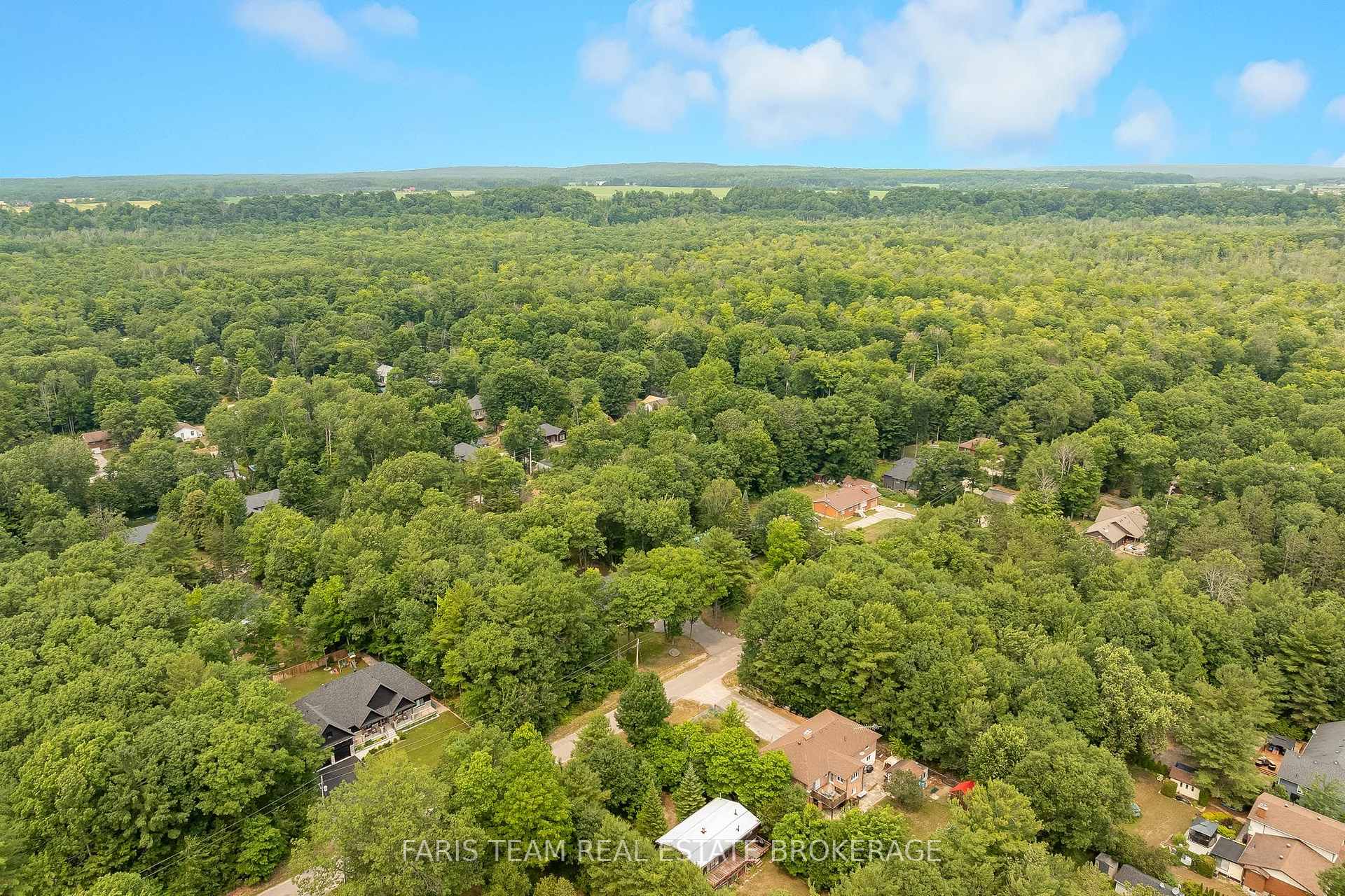 Photo 37 of 34 Oakwood Avenue, Tiny, Rural Tiny — HOMEH