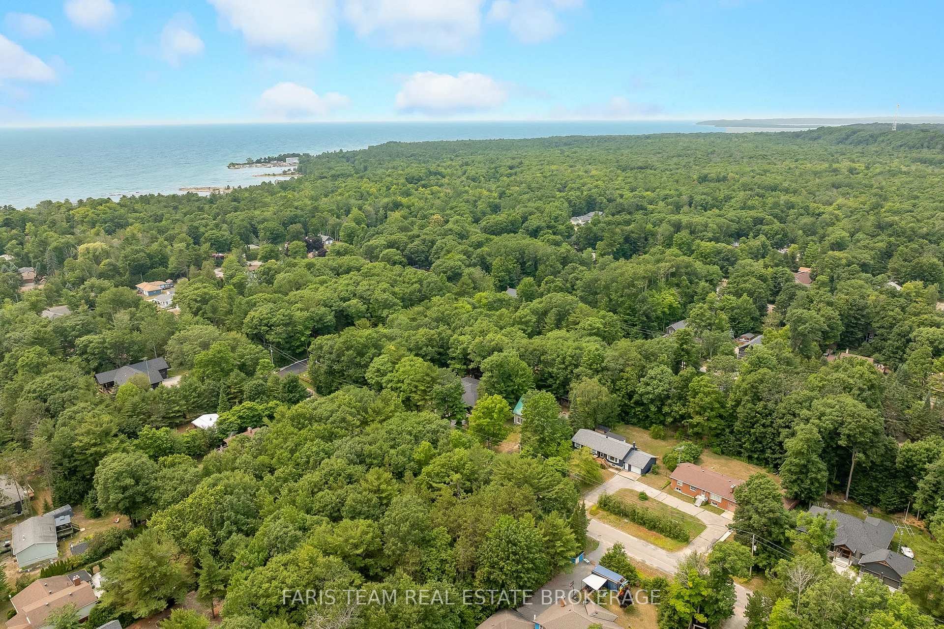 Photo 38 of 34 Oakwood Avenue, Tiny, Rural Tiny — HOMEH