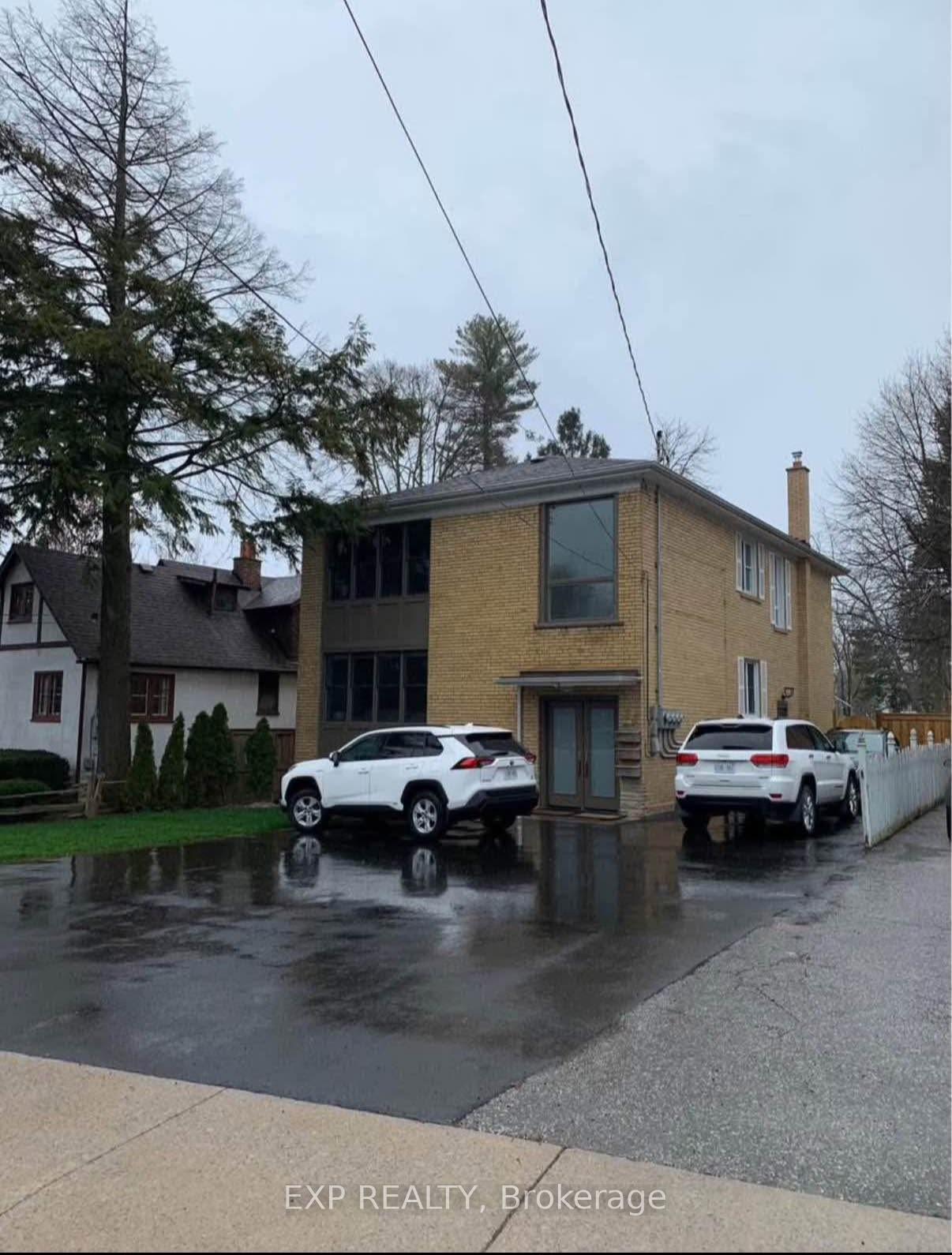 Photo 1 of Unit 3, 60 Maple Avenue S, Mississauga, Port Credit — HOMEH