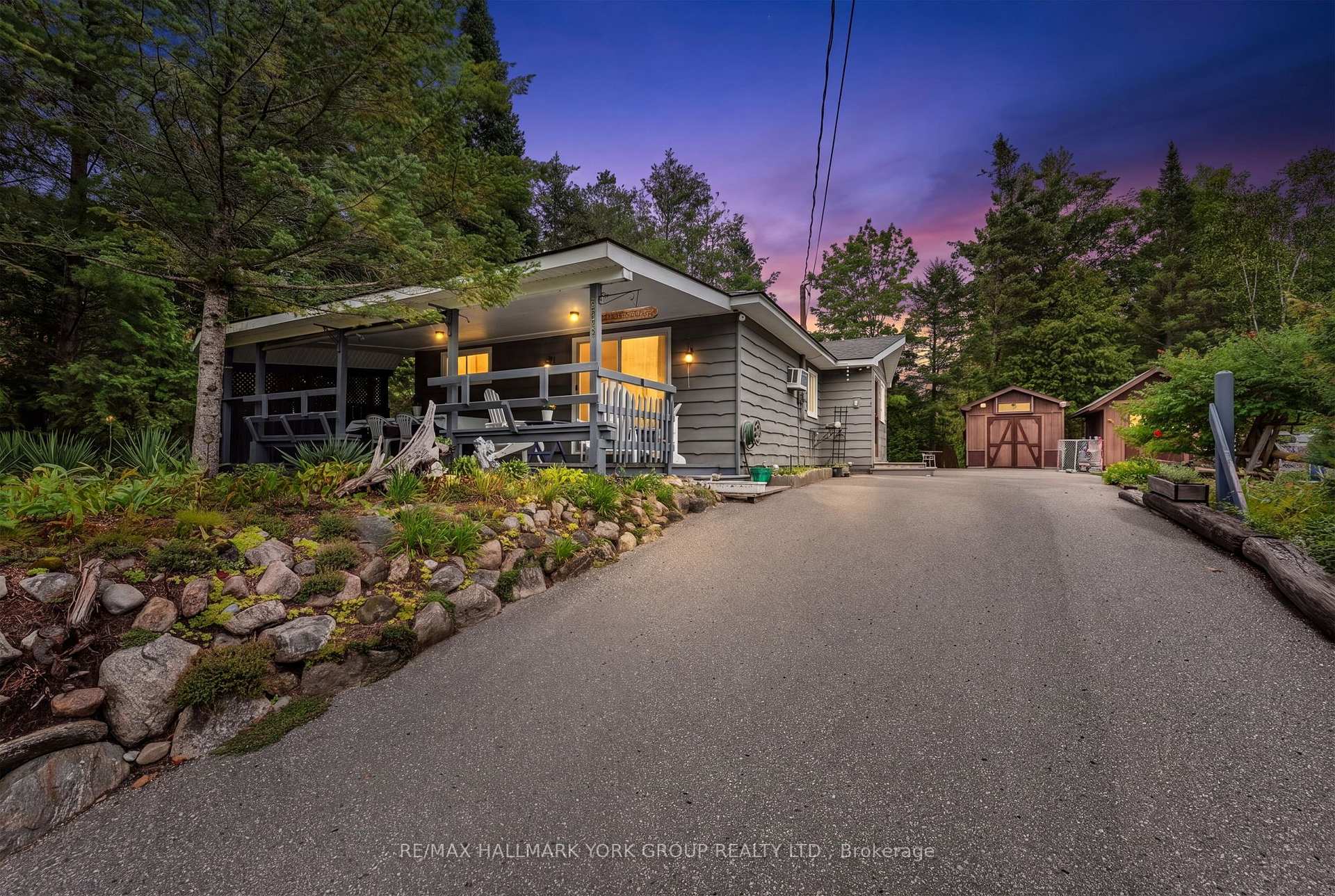 Photo 1 of 1085 River Road E, Wasaga Beach — HOMEH