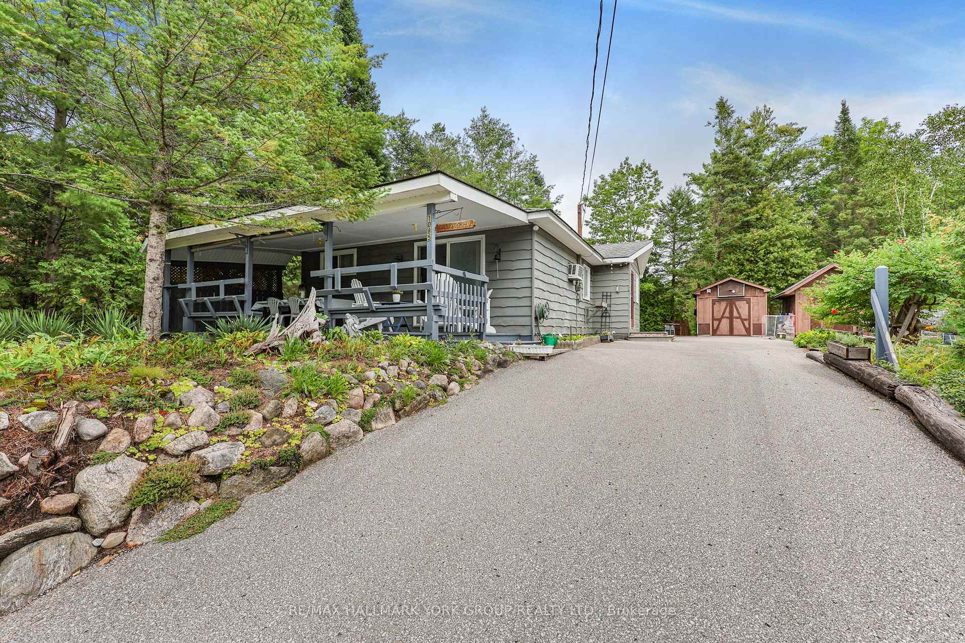 Photo 2 of 1085 River Road E, Wasaga Beach — HOMEH