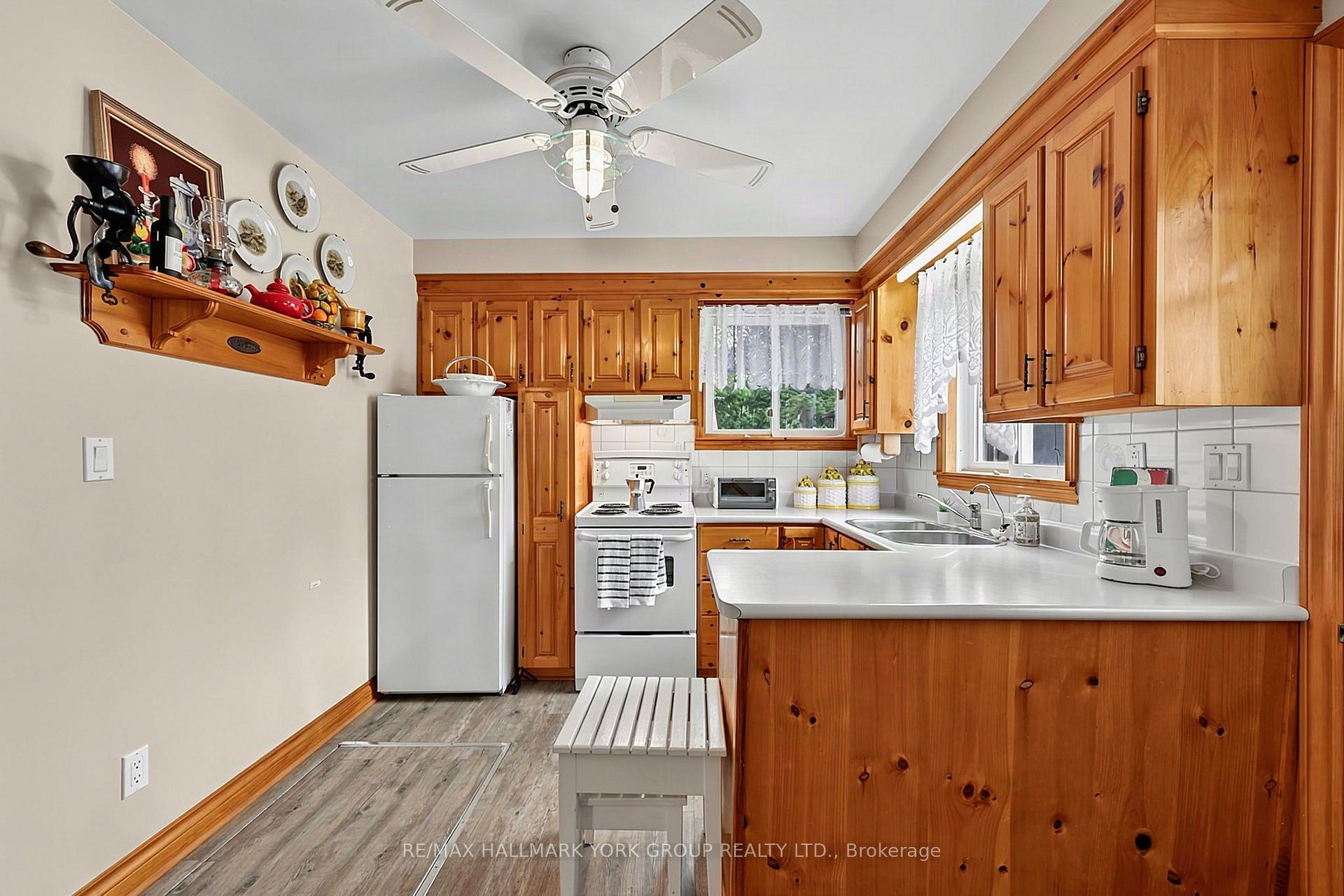 Photo 8 of 1085 River Road E, Wasaga Beach — HOMEH