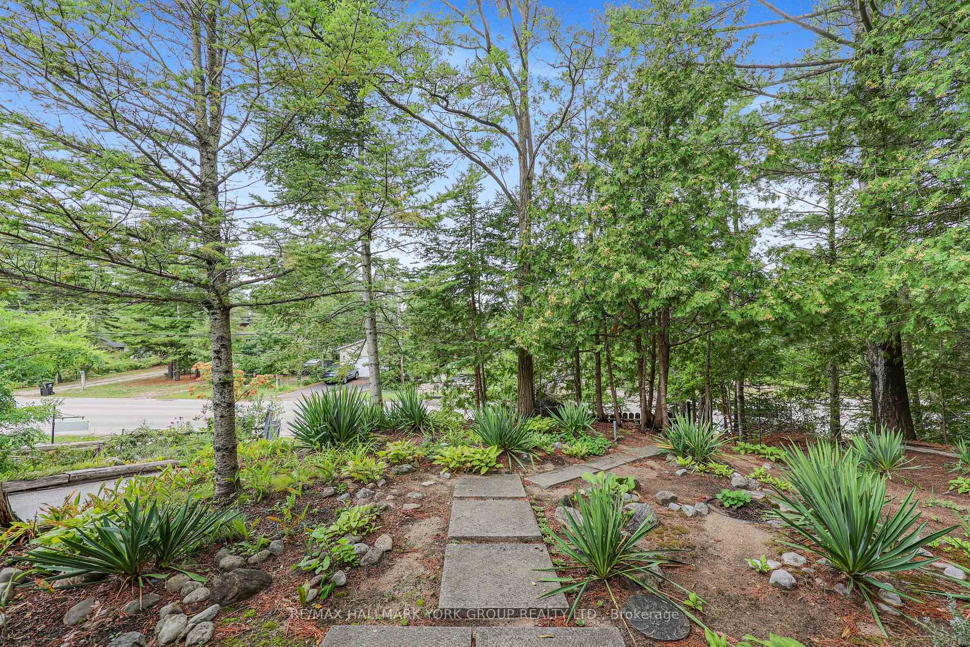 Photo 32 of 1085 River Road E, Wasaga Beach — HOMEH