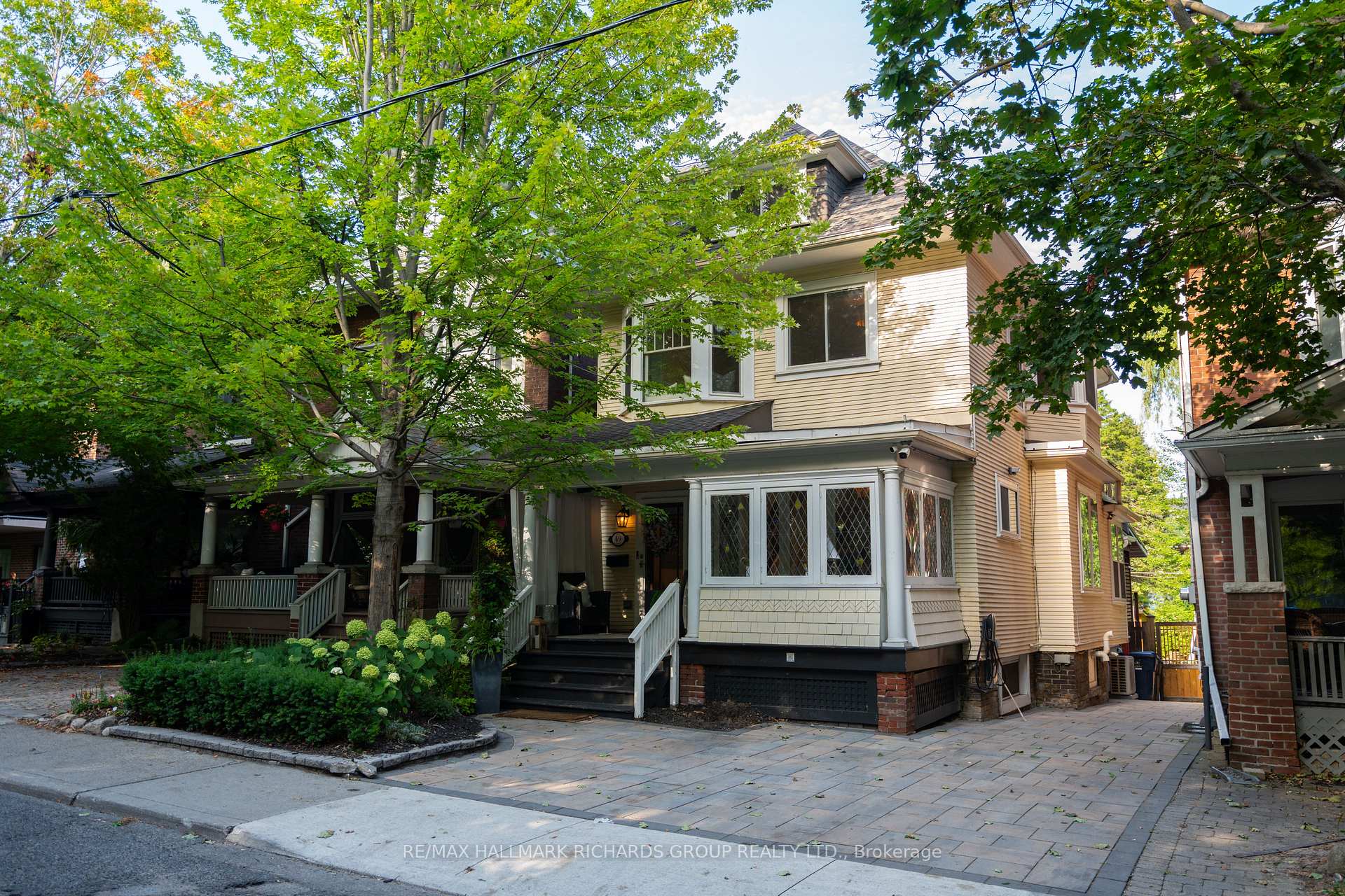 Photo 1 of 49 Lee Avenue, Toronto, The Beaches — HOMEH