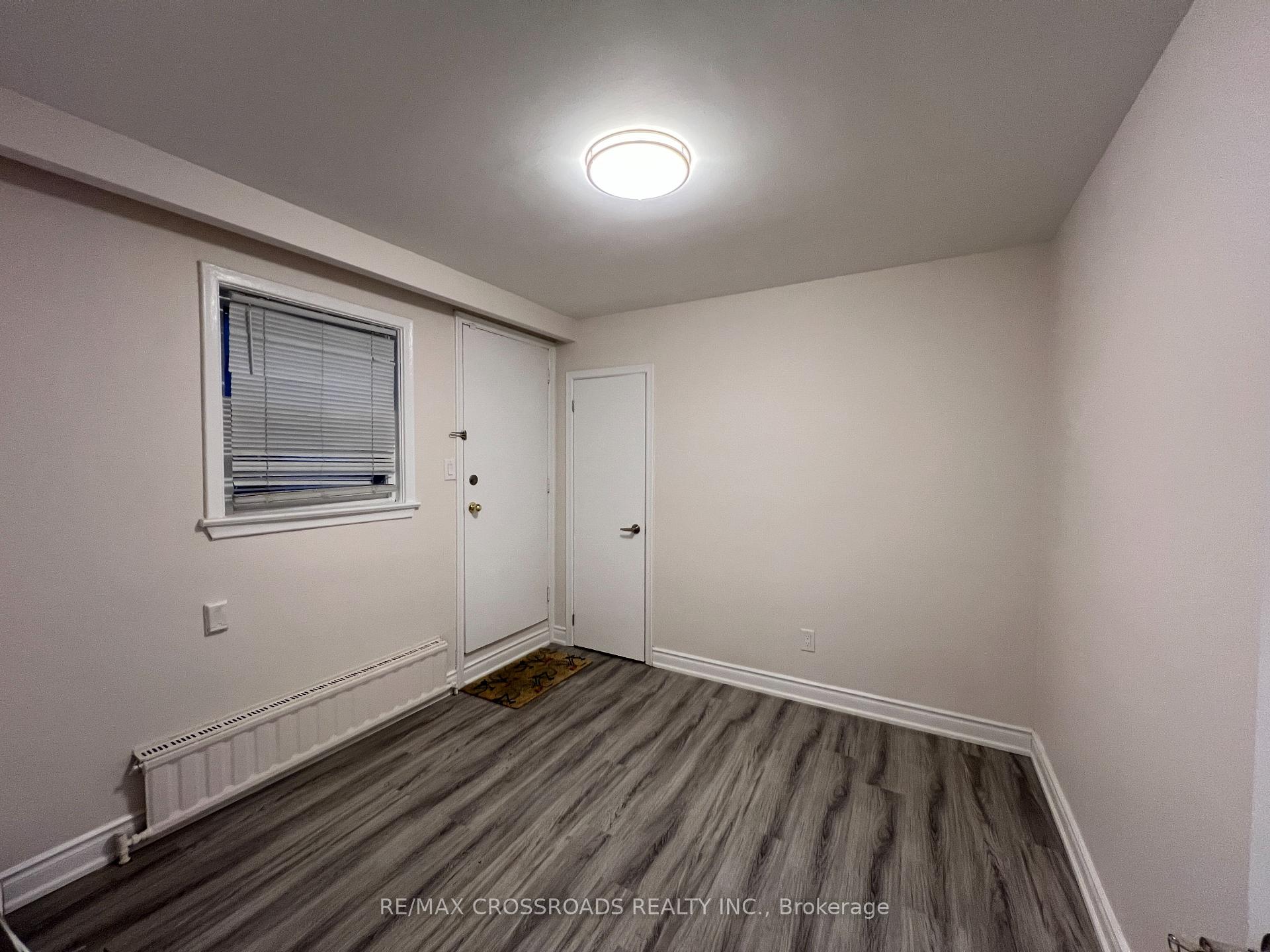 Photo 7 of Unit APT 1, 1324B Gerrard Street E, Toronto, Greenwood-Coxwell — HOMEH
