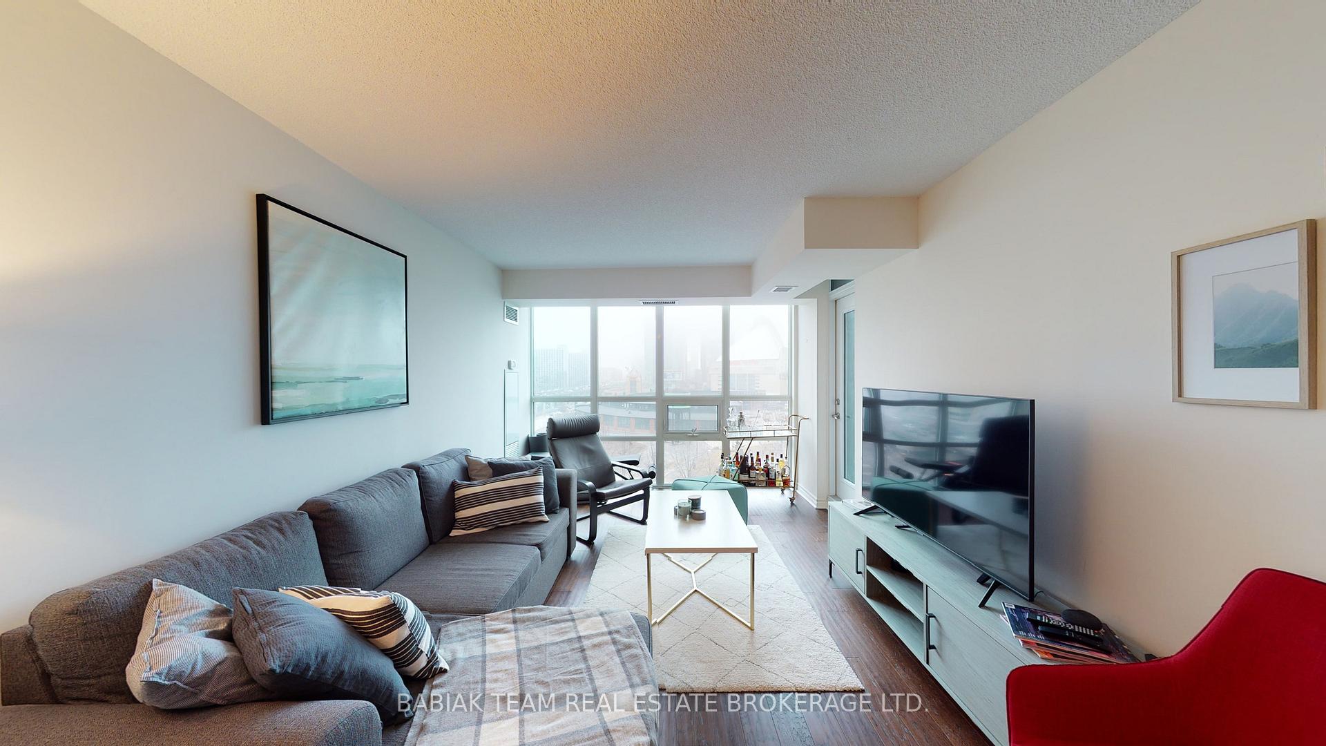 Photo 9 of Unit 1015, 25 Lower Simcoe Street N, Toronto, Waterfront Communities — HOMEH