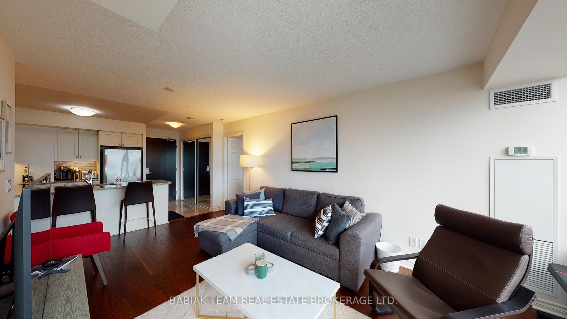 Photo 11 of Unit 1015, 25 Lower Simcoe Street N, Toronto, Waterfront Communities — HOMEH