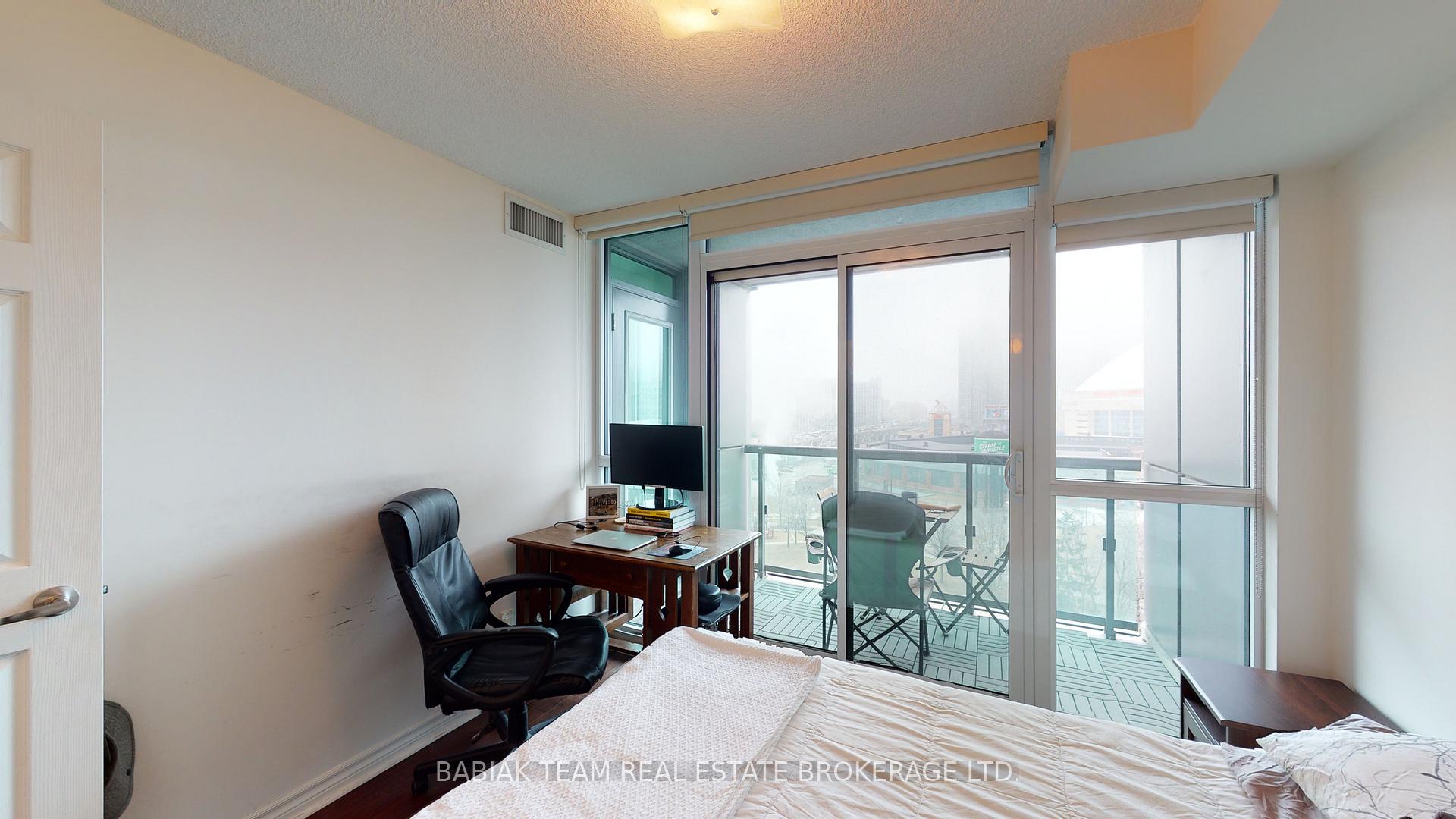 Photo 21 of Unit 1015, 25 Lower Simcoe Street N, Toronto, Waterfront Communities — HOMEH