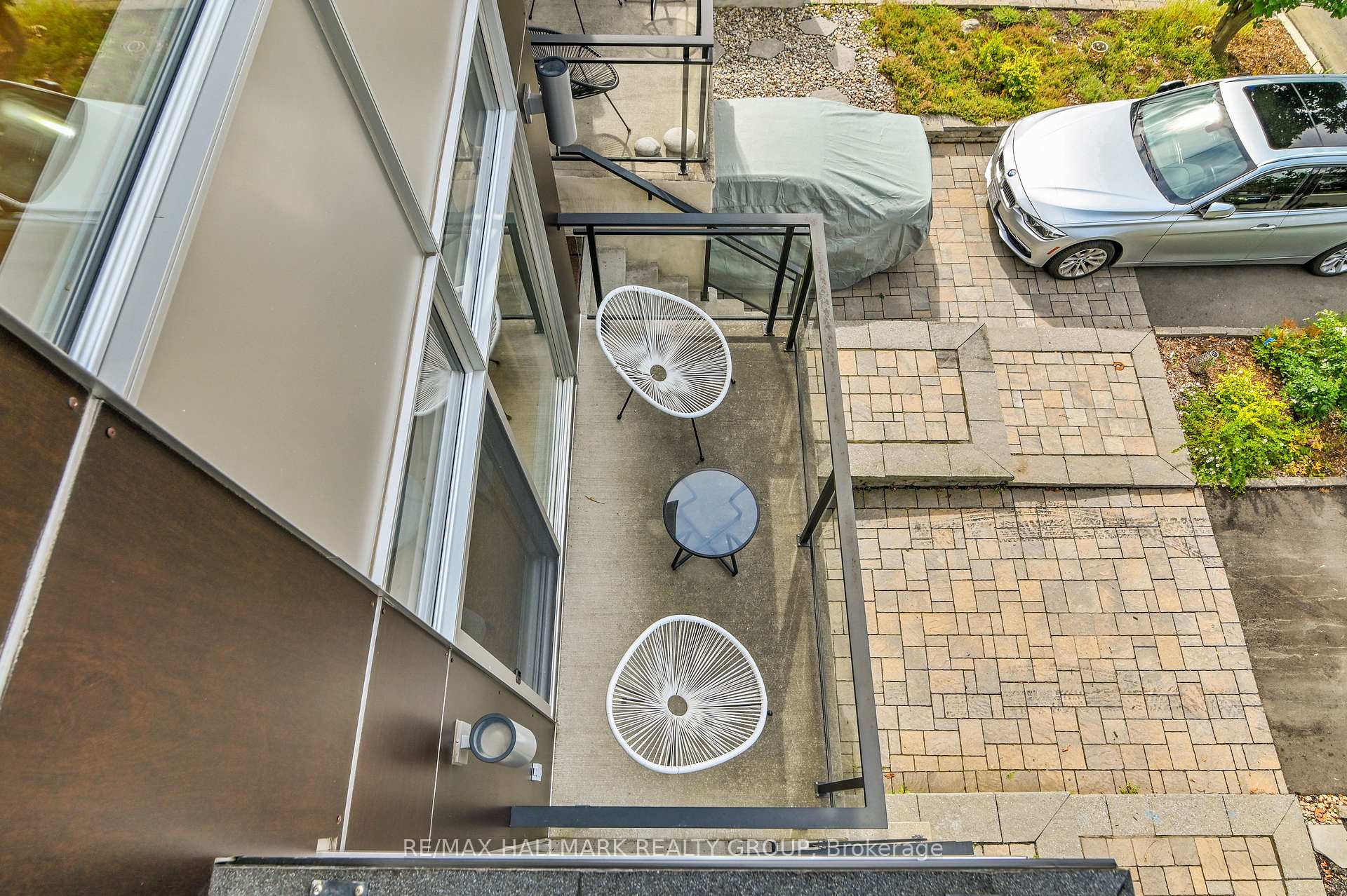 Photo 25 of 376A Wilmont Avenue, Ottawa, Westboro West — HOMEH
