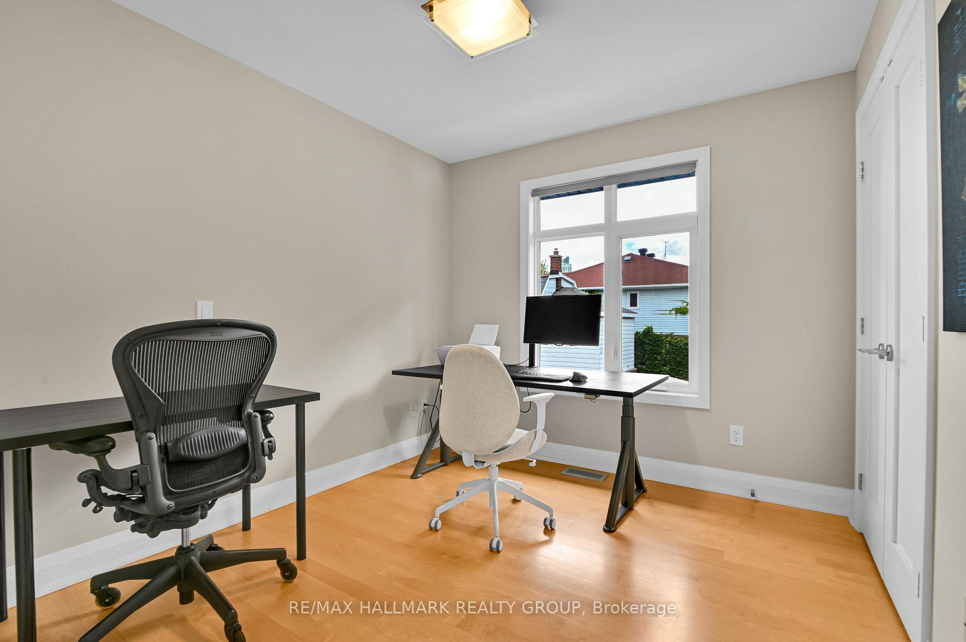 Photo 27 of 376A Wilmont Avenue, Ottawa, Westboro West — HOMEH
