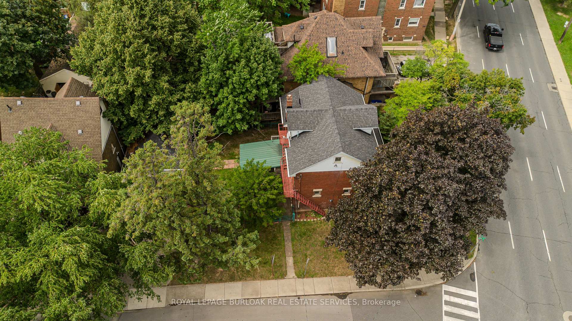 Photo 8 of 1088 King Street E, Hamilton, Stipley — HOMEH
