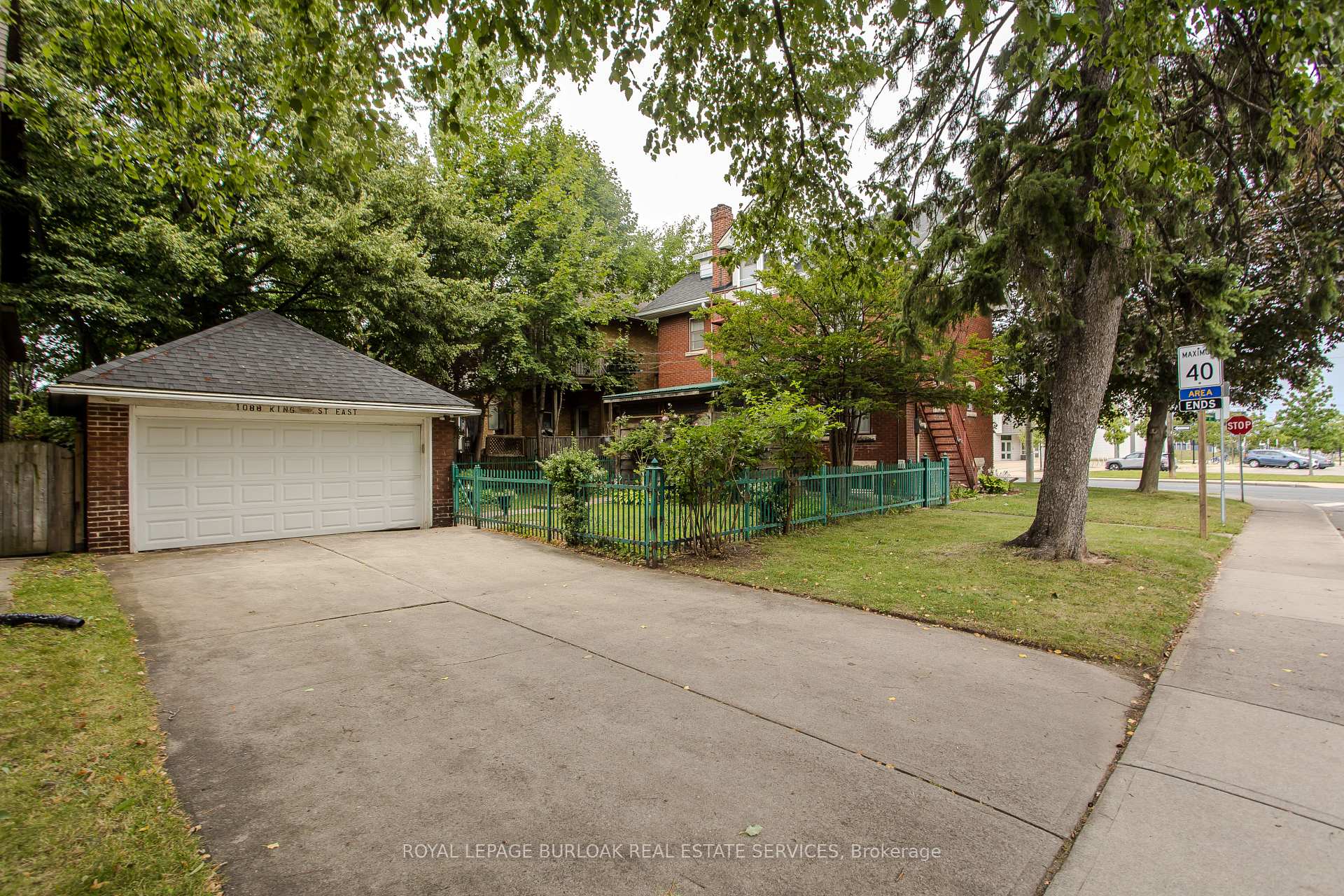 Photo 10 of 1088 King Street E, Hamilton, Stipley — HOMEH