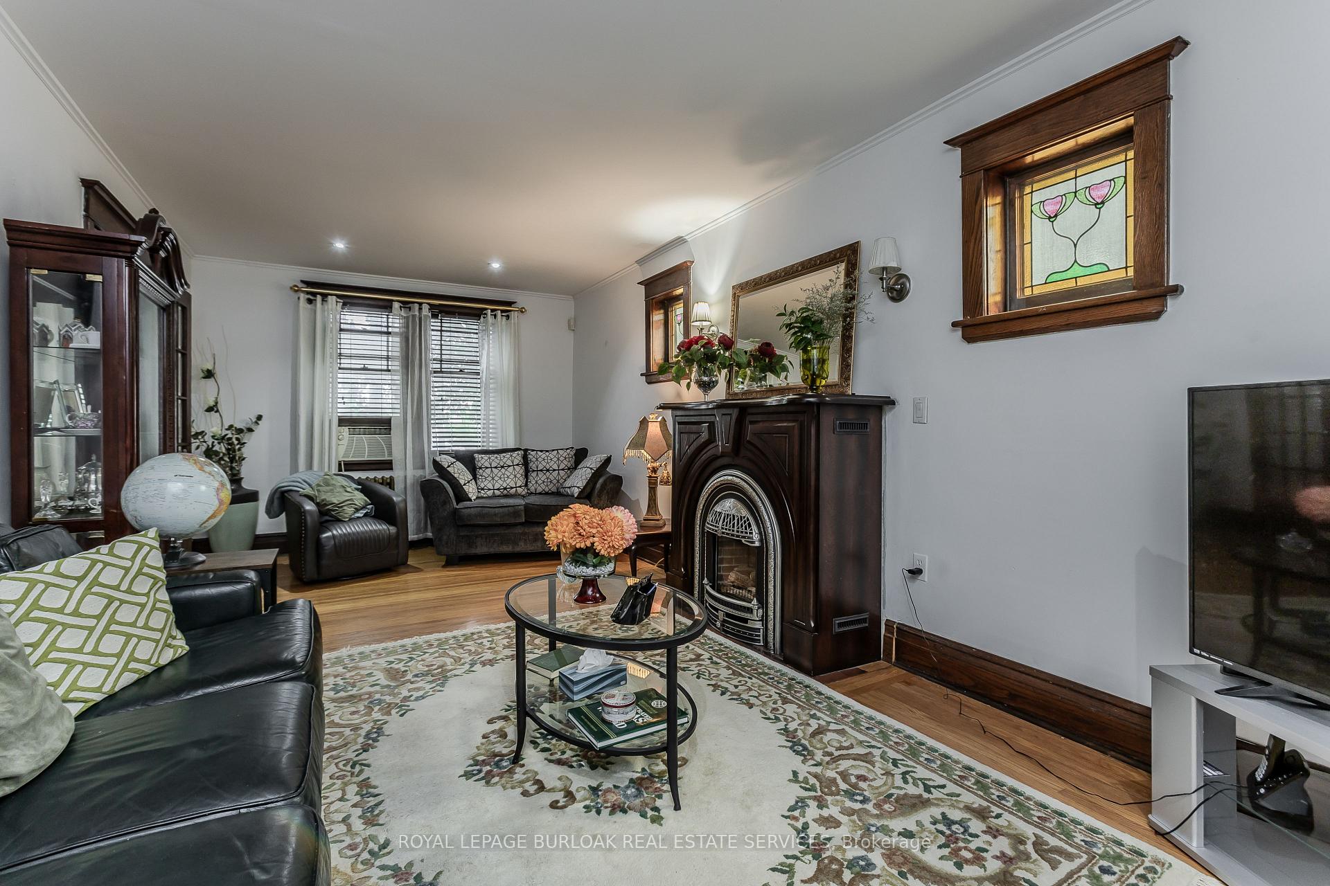 Photo 24 of 1088 King Street E, Hamilton, Stipley — HOMEH