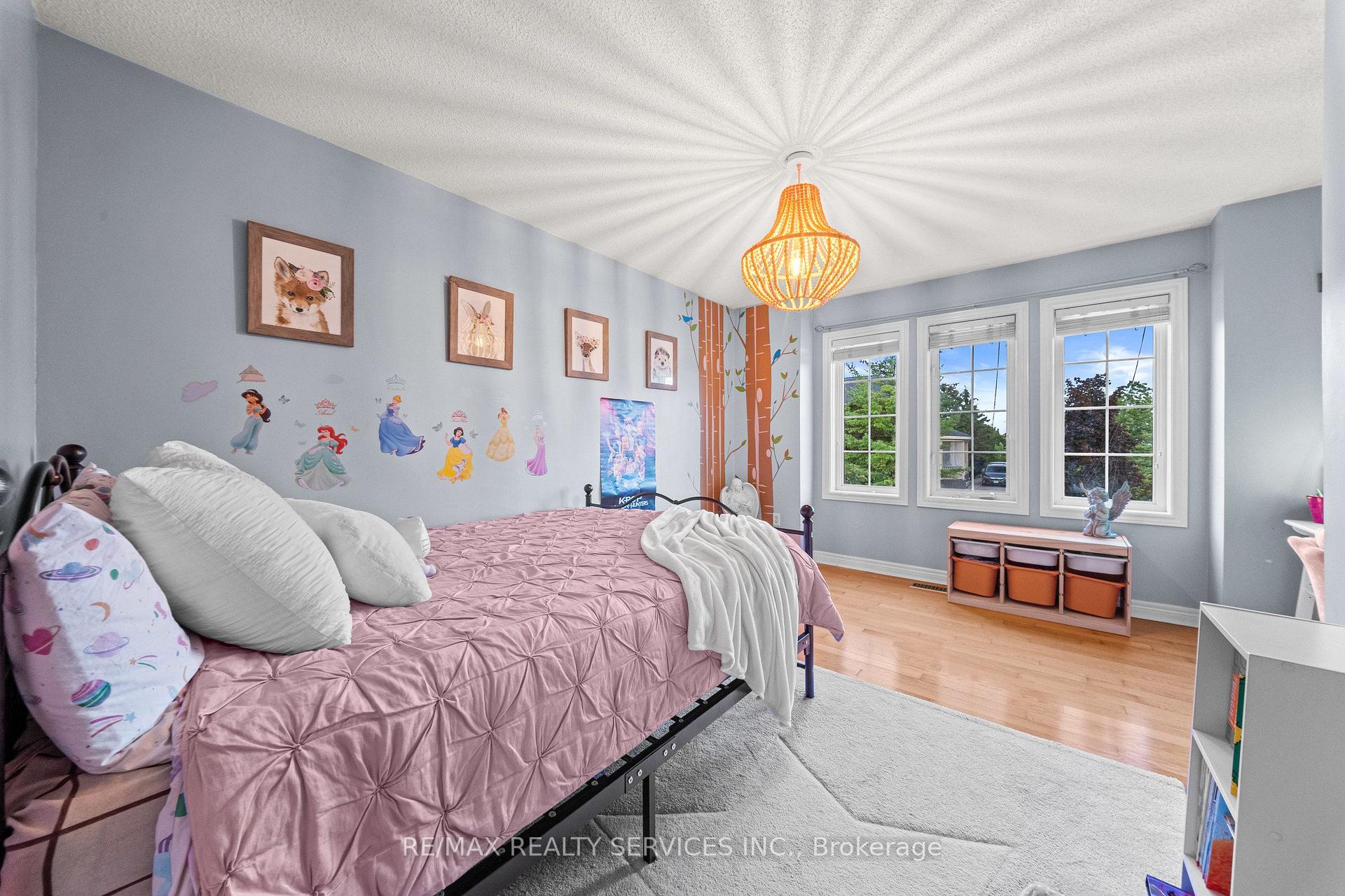 Photo 22 of 24 Wakely Boulevard, Caledon, Bolton West — HOMEH