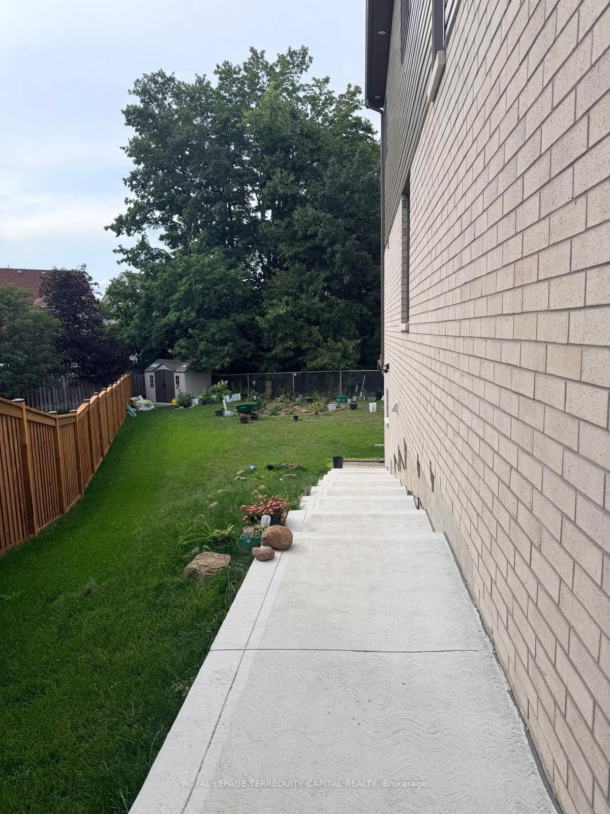 Photo 2 of Unit Basement, 91 Nottingham Road, Barrie, Rural Barrie Southeast — HOMEH