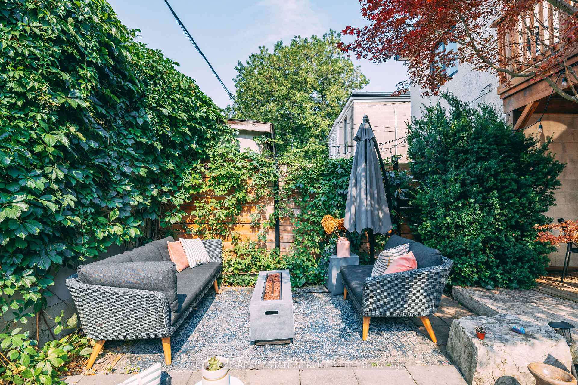 Photo 13 of 8 Henderson Avenue, Toronto, Trinity-Bellwoods — HOMEH