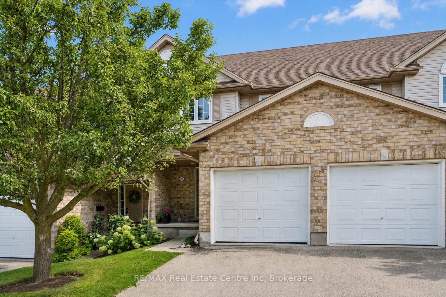 Photo 1 of Unit 21, 31 Schroder Crescent, Guelph, Grange Road — HOMEH