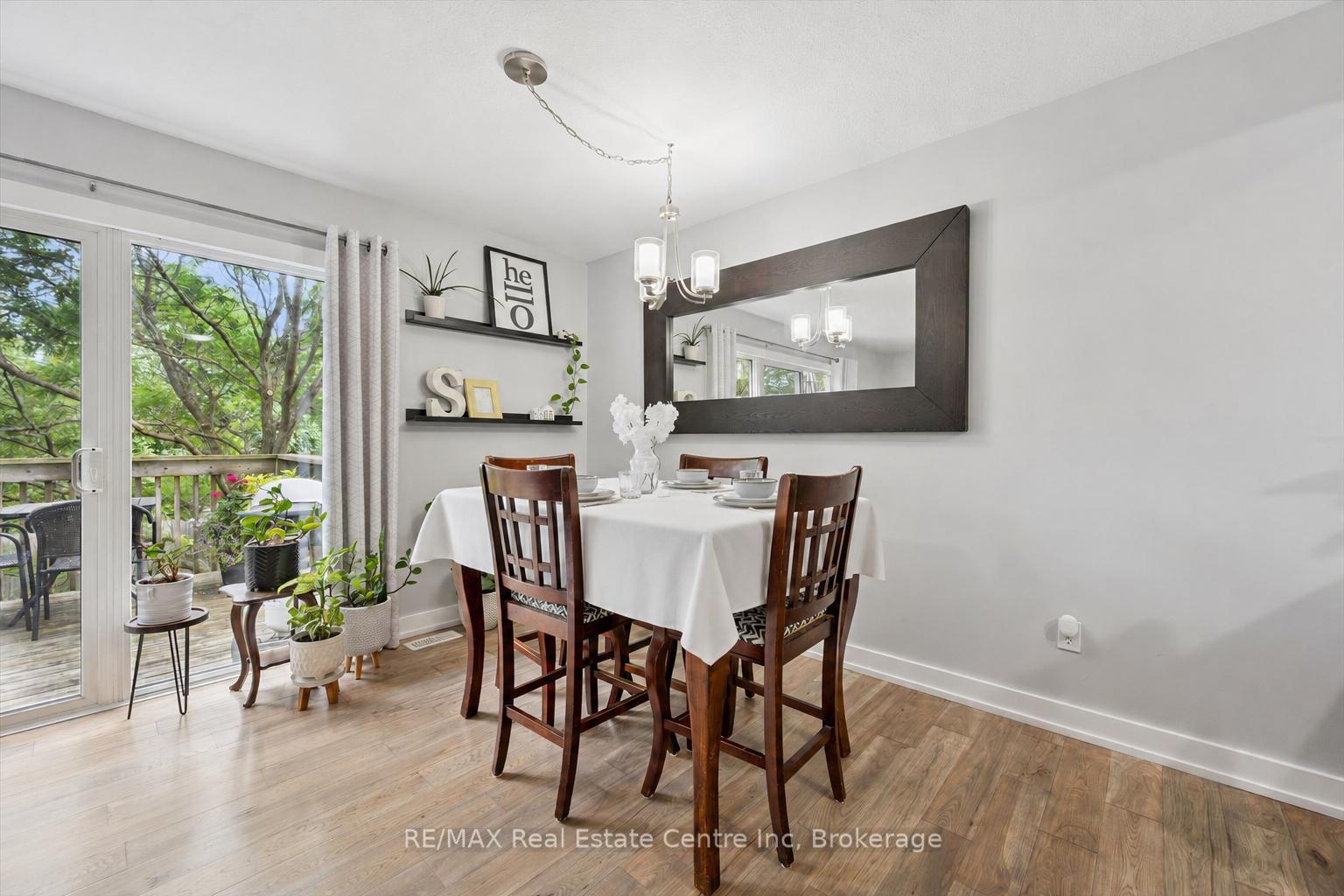 Photo 5 of Unit 21, 31 Schroder Crescent, Guelph, Grange Road — HOMEH