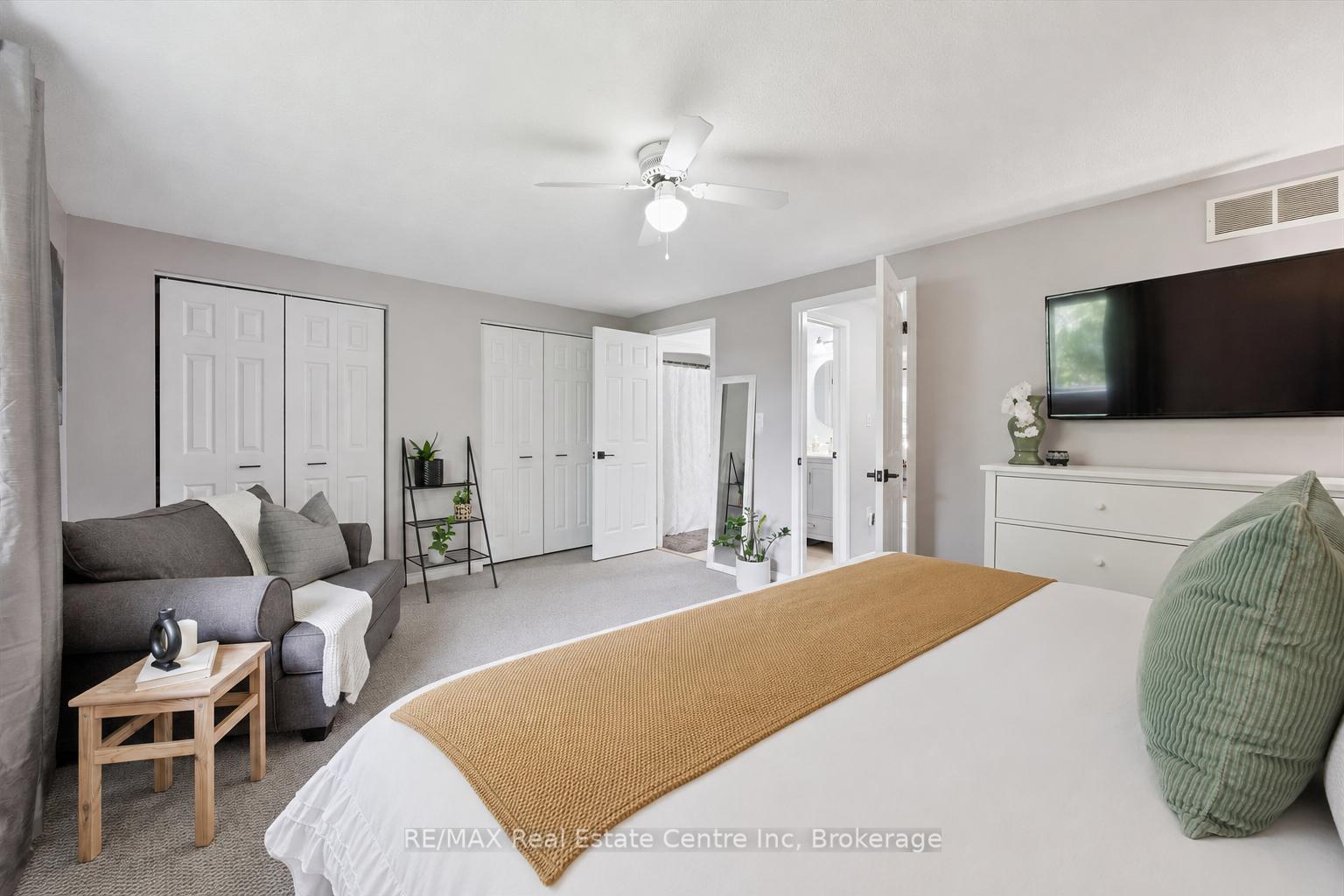 Photo 11 of Unit 21, 31 Schroder Crescent, Guelph, Grange Road — HOMEH