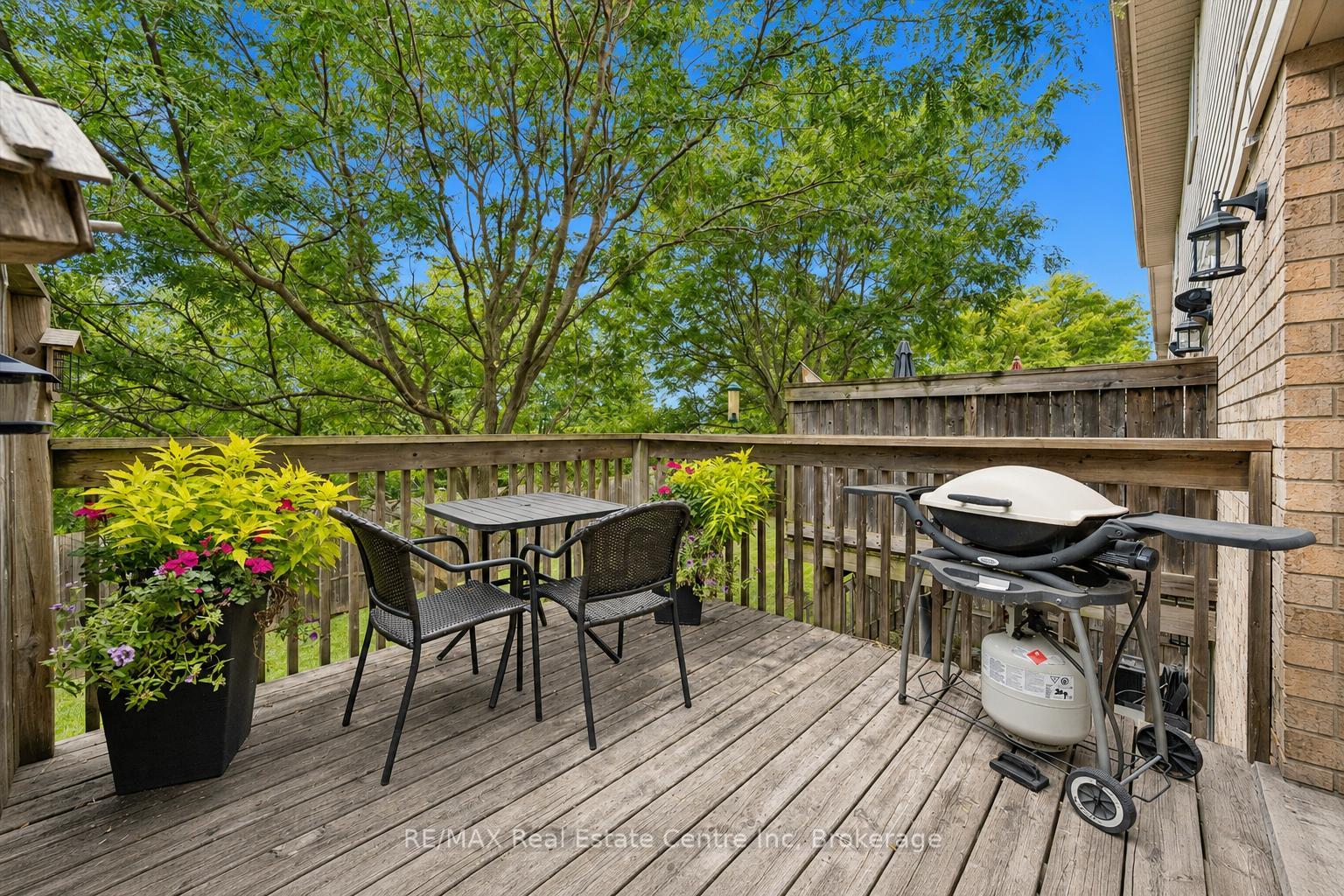 Photo 19 of Unit 21, 31 Schroder Crescent, Guelph, Grange Road — HOMEH