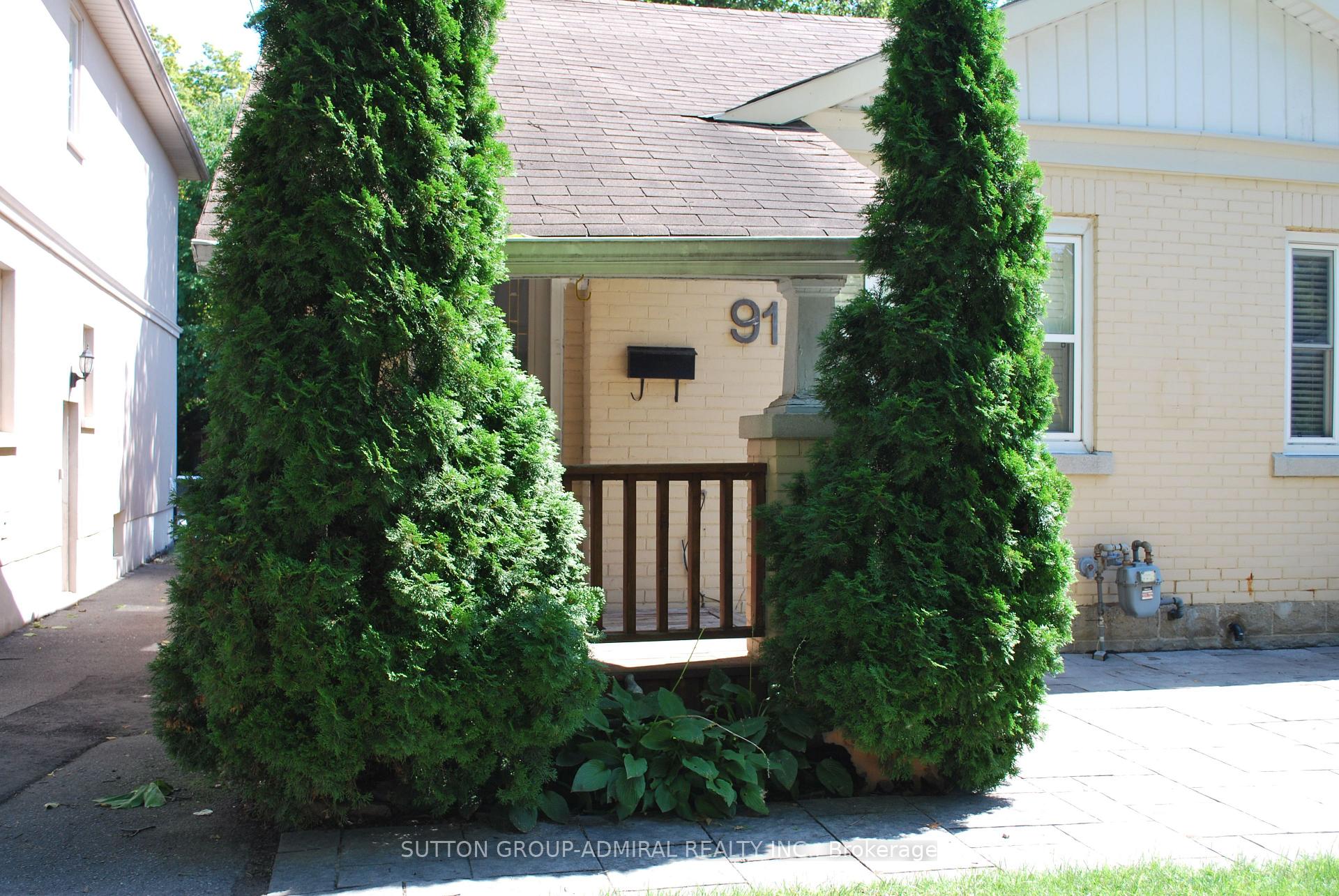 Photo 3 of 91 Rumsey Road, Toronto, Leaside — HOMEH