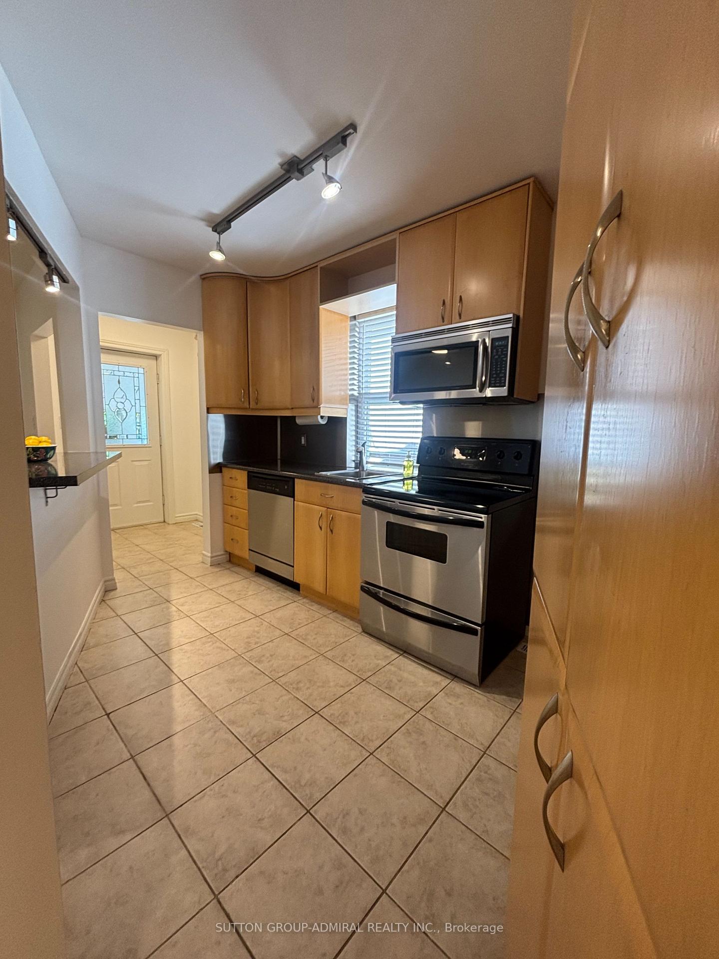 Photo 7 of 91 Rumsey Road, Toronto, Leaside — HOMEH