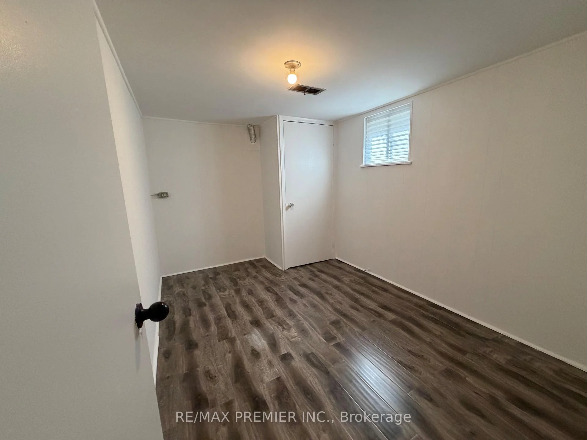 Photo 34 of Unit BSMT, 404 Rustic Road, North York, Maple Leaf — HOMEH