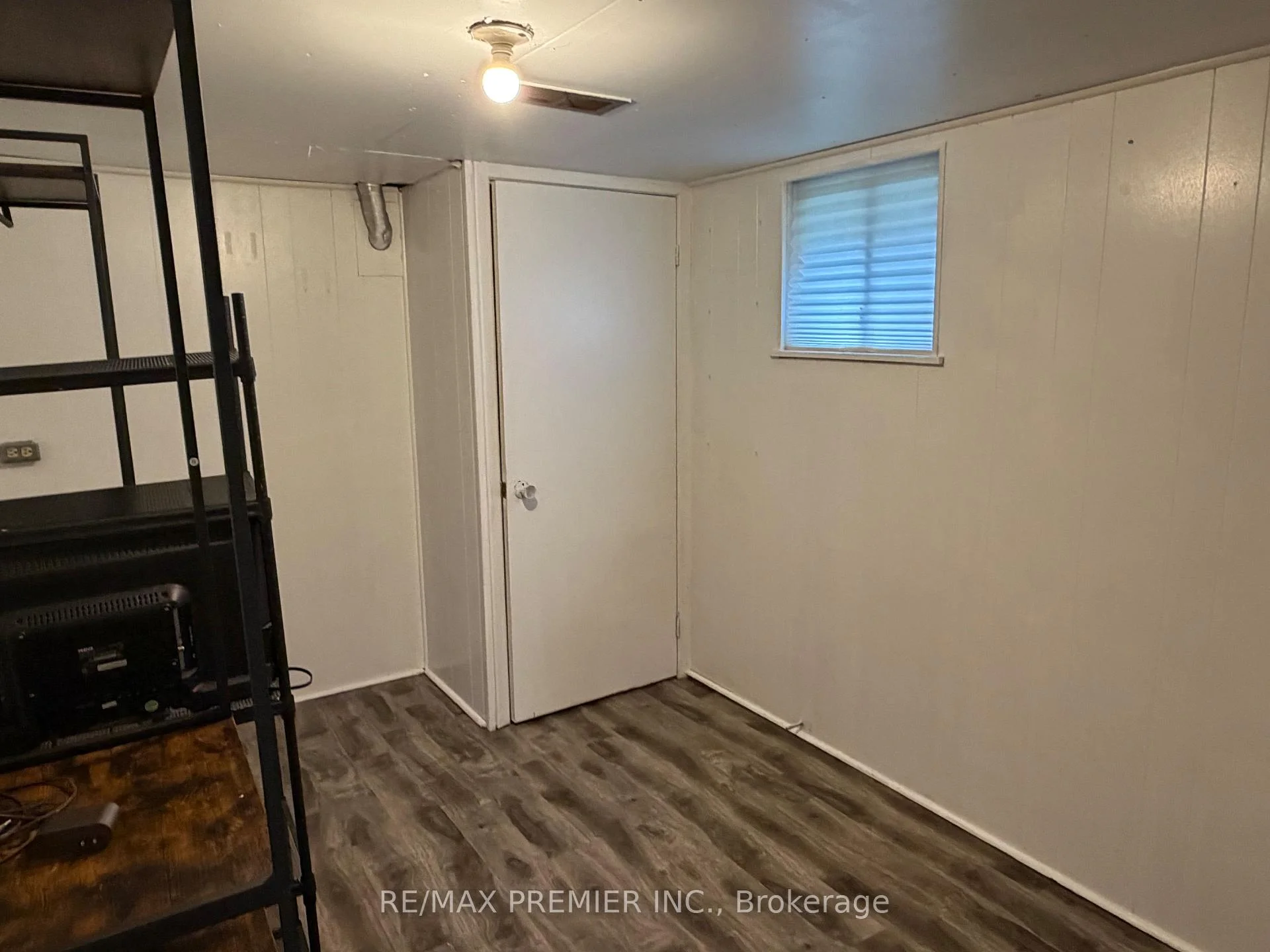 Photo 35 of Unit BSMT, 404 Rustic Road, North York, Maple Leaf — HOMEH