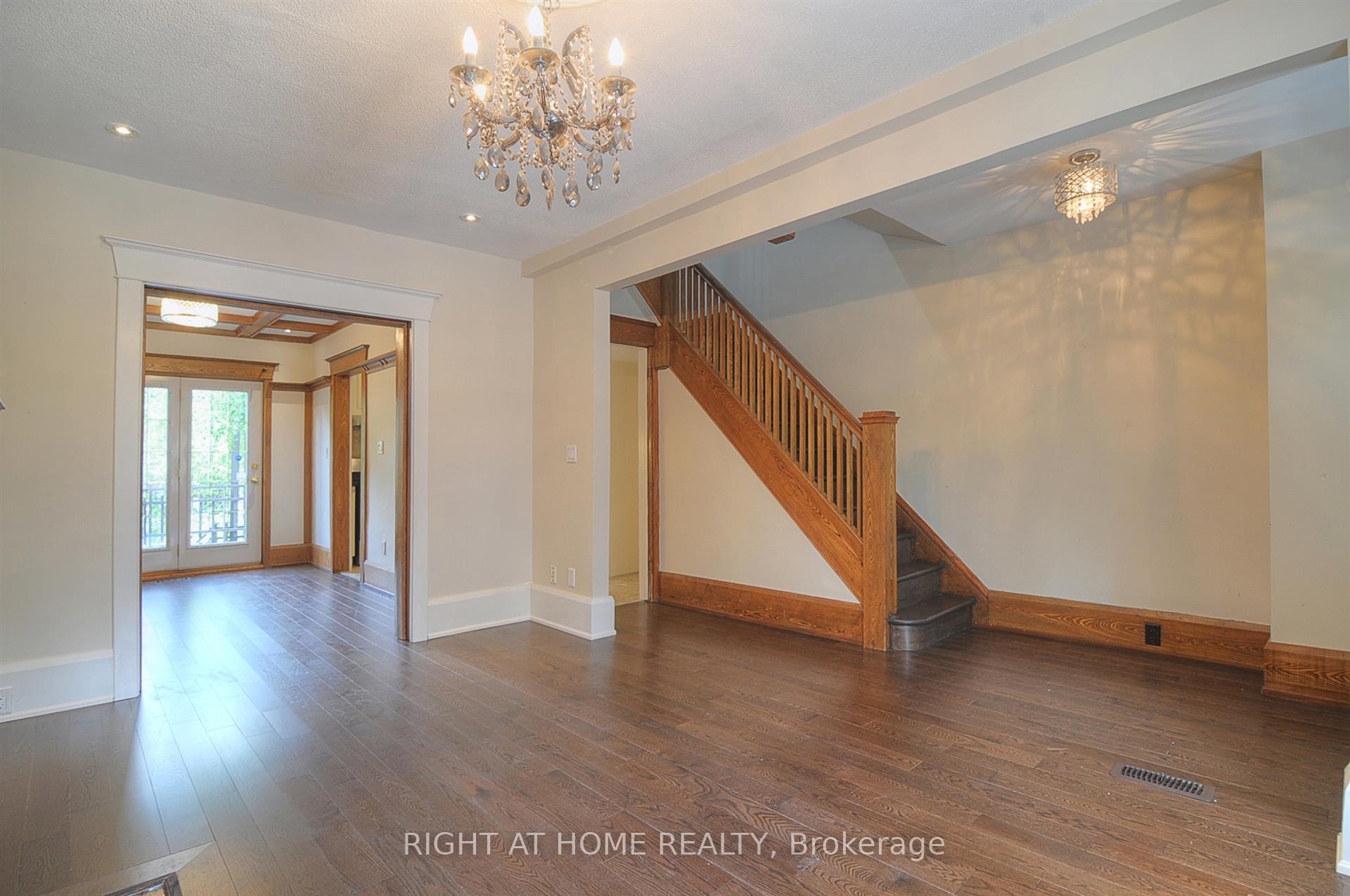 Photo 28 of 174 Hillsdale Avenue E, Toronto, Mount Pleasant West — HOMEH