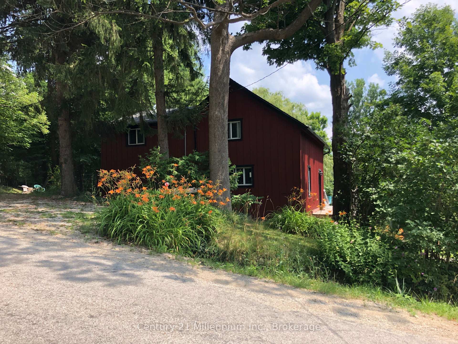 Photo 30 of 415877 Tenth Line, Blue Mountains — HOMEH