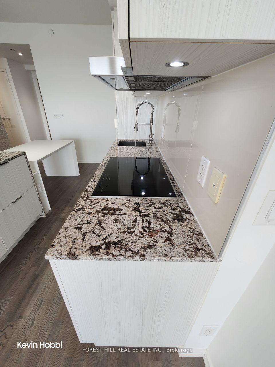 Photo 14 of Unit 5210, 1 Bloor Street E, Toronto, Church-Yonge Corridor — HOMEH