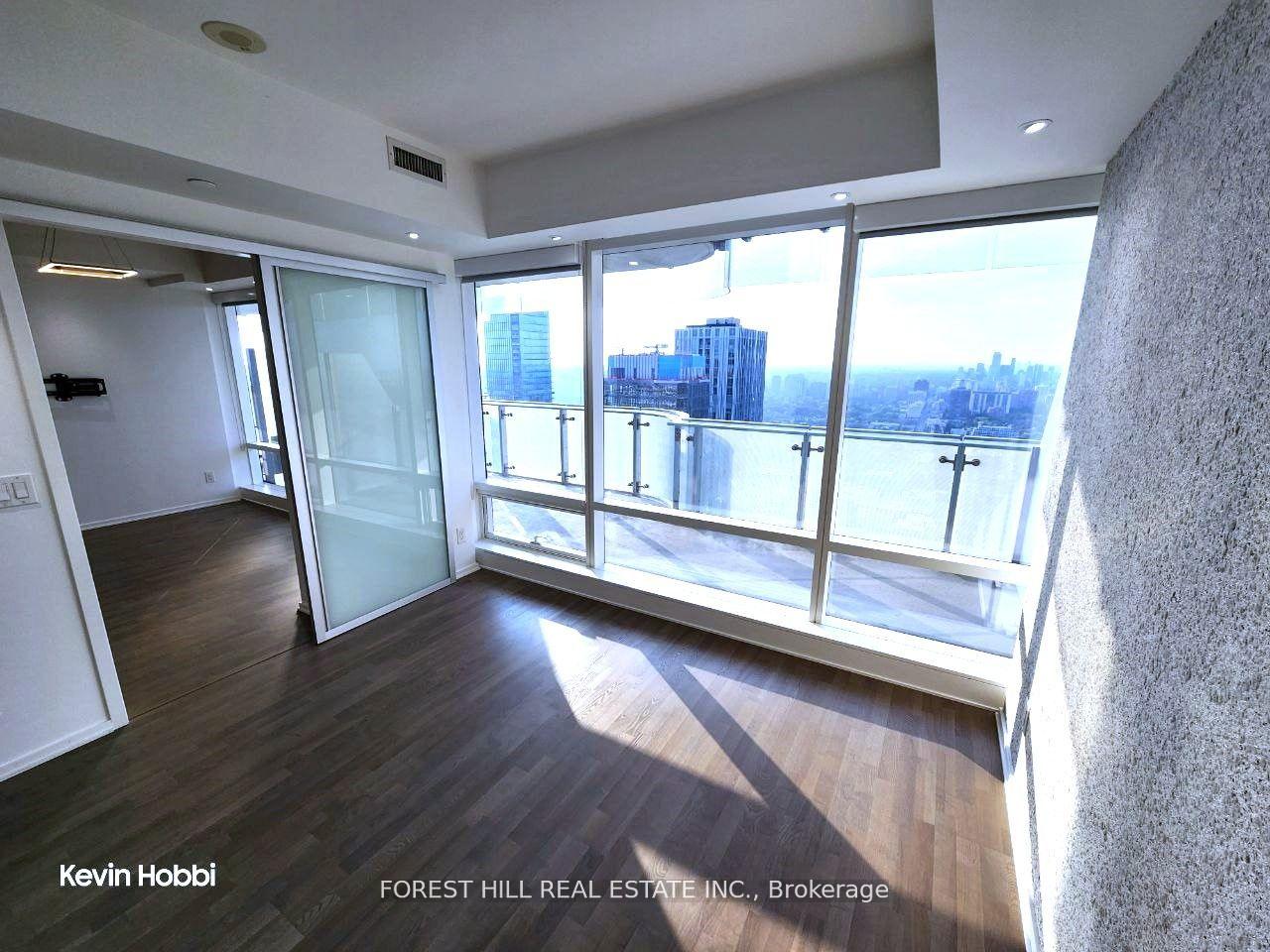 Photo 17 of Unit 5210, 1 Bloor Street E, Toronto, Church-Yonge Corridor — HOMEH