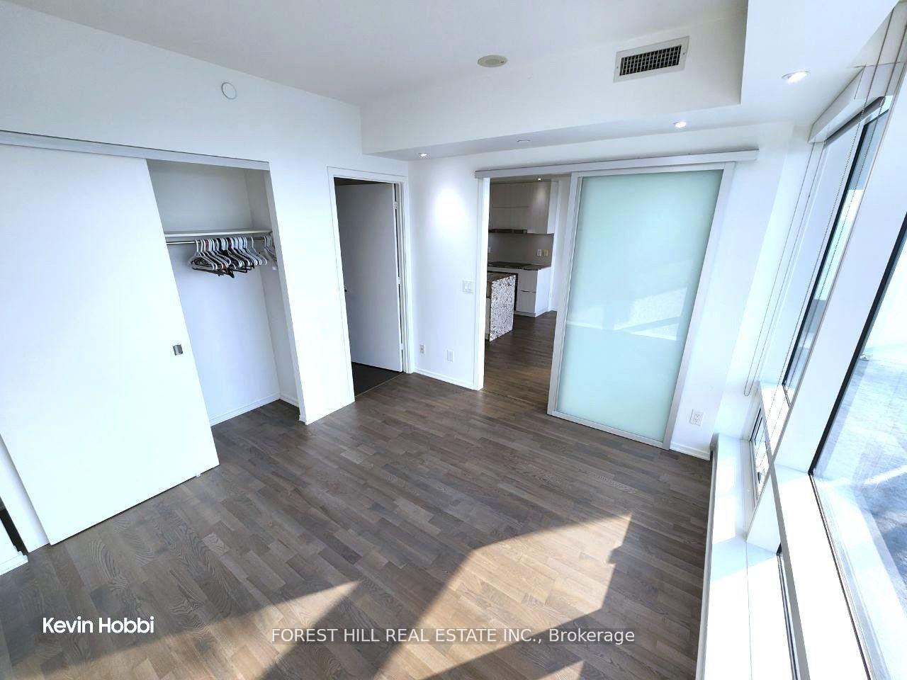 Photo 19 of Unit 5210, 1 Bloor Street E, Toronto, Church-Yonge Corridor — HOMEH