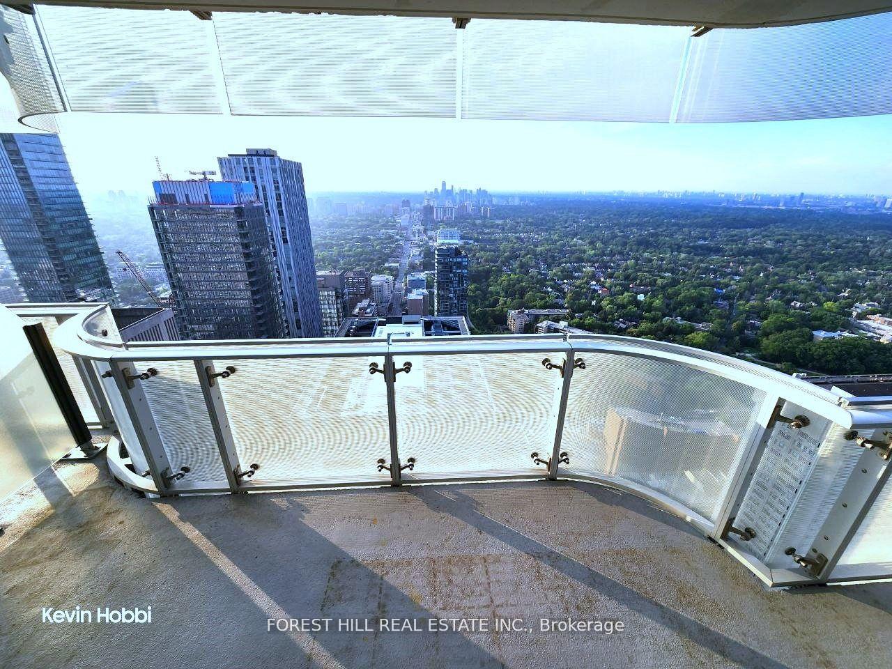 Photo 26 of Unit 5210, 1 Bloor Street E, Toronto, Church-Yonge Corridor — HOMEH