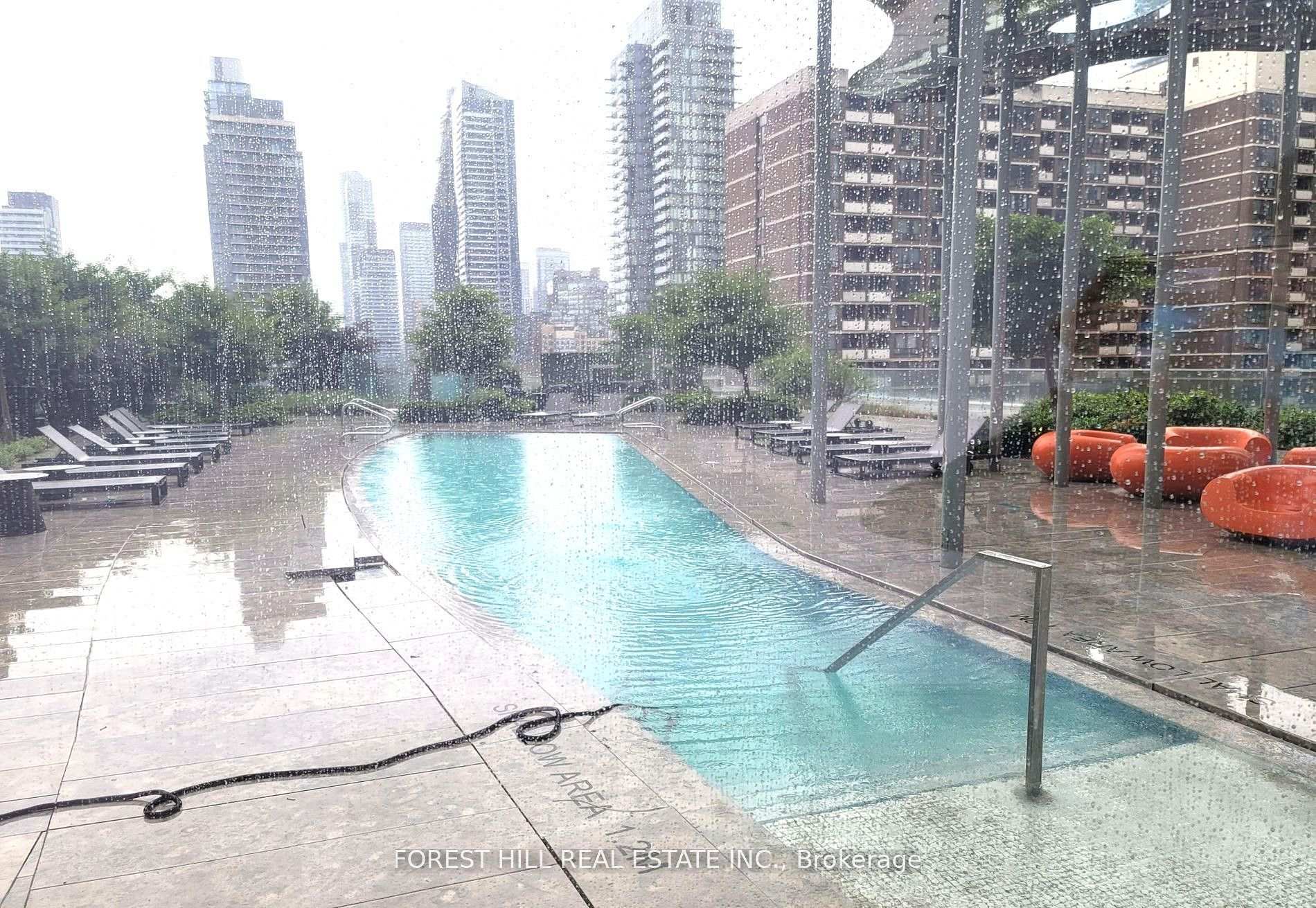 Photo 35 of Unit 5210, 1 Bloor Street E, Toronto, Church-Yonge Corridor — HOMEH