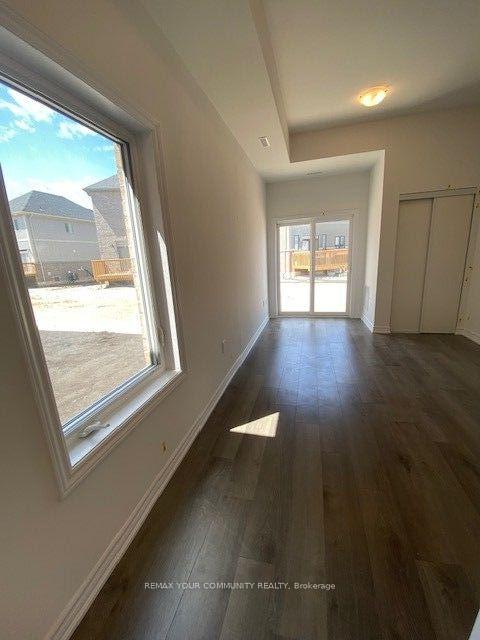 Photo 4 of Unit 1, 23 Hay Lane, Barrie, Rural Barrie Southeast — HOMEH
