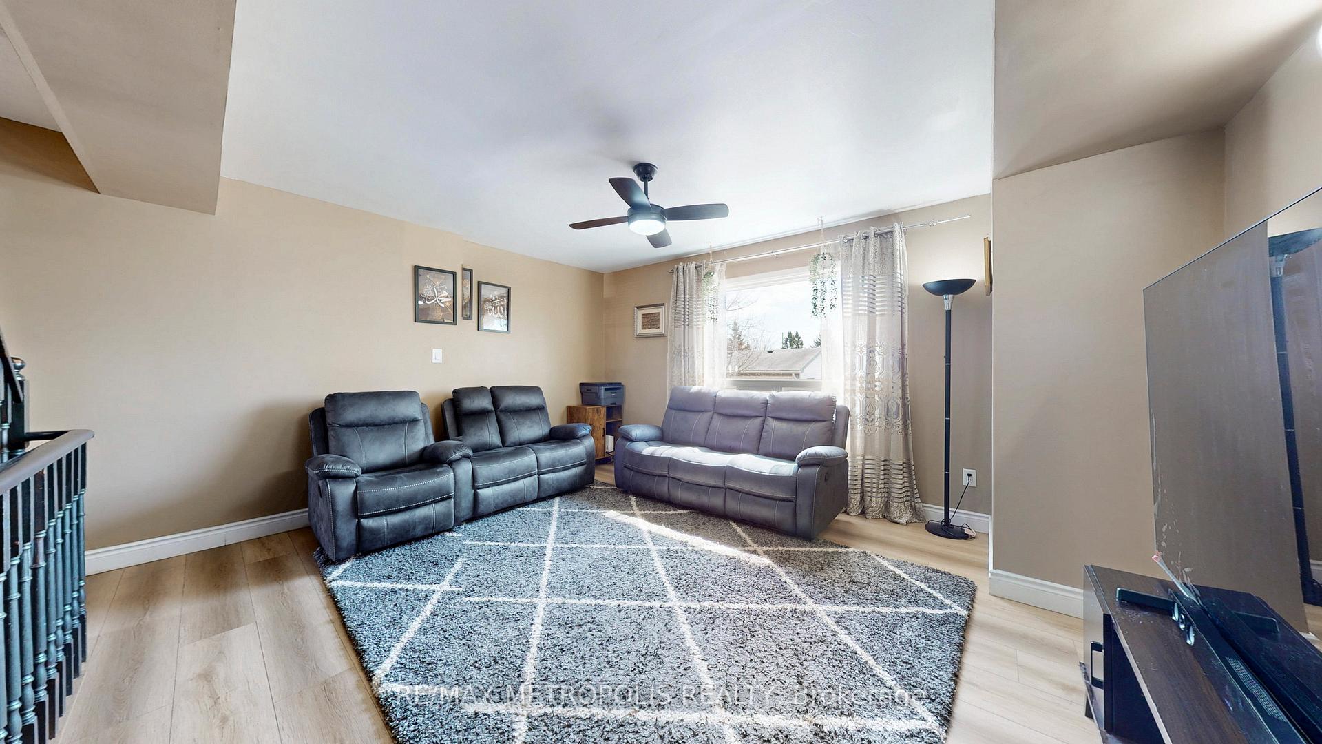 Photo 4 of Unit 19, 601 Galahad Drive, Oshawa, Eastdale — HOMEH