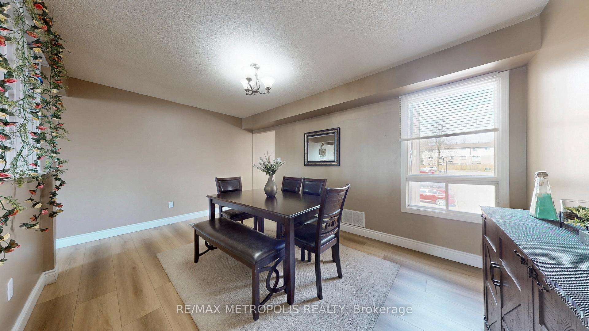 Photo 14 of Unit 19, 601 Galahad Drive, Oshawa, Eastdale — HOMEH