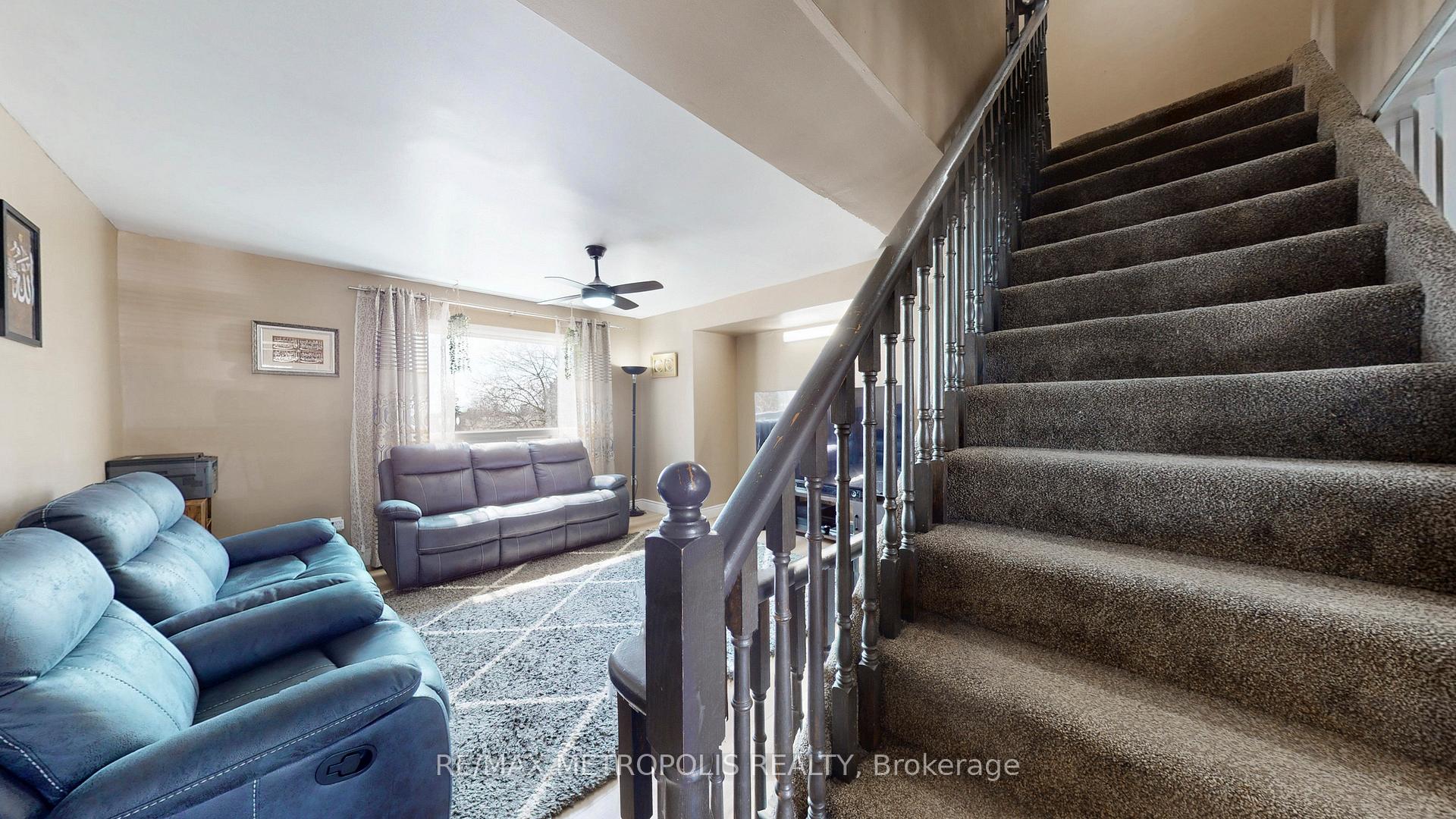 Photo 18 of Unit 19, 601 Galahad Drive, Oshawa, Eastdale — HOMEH