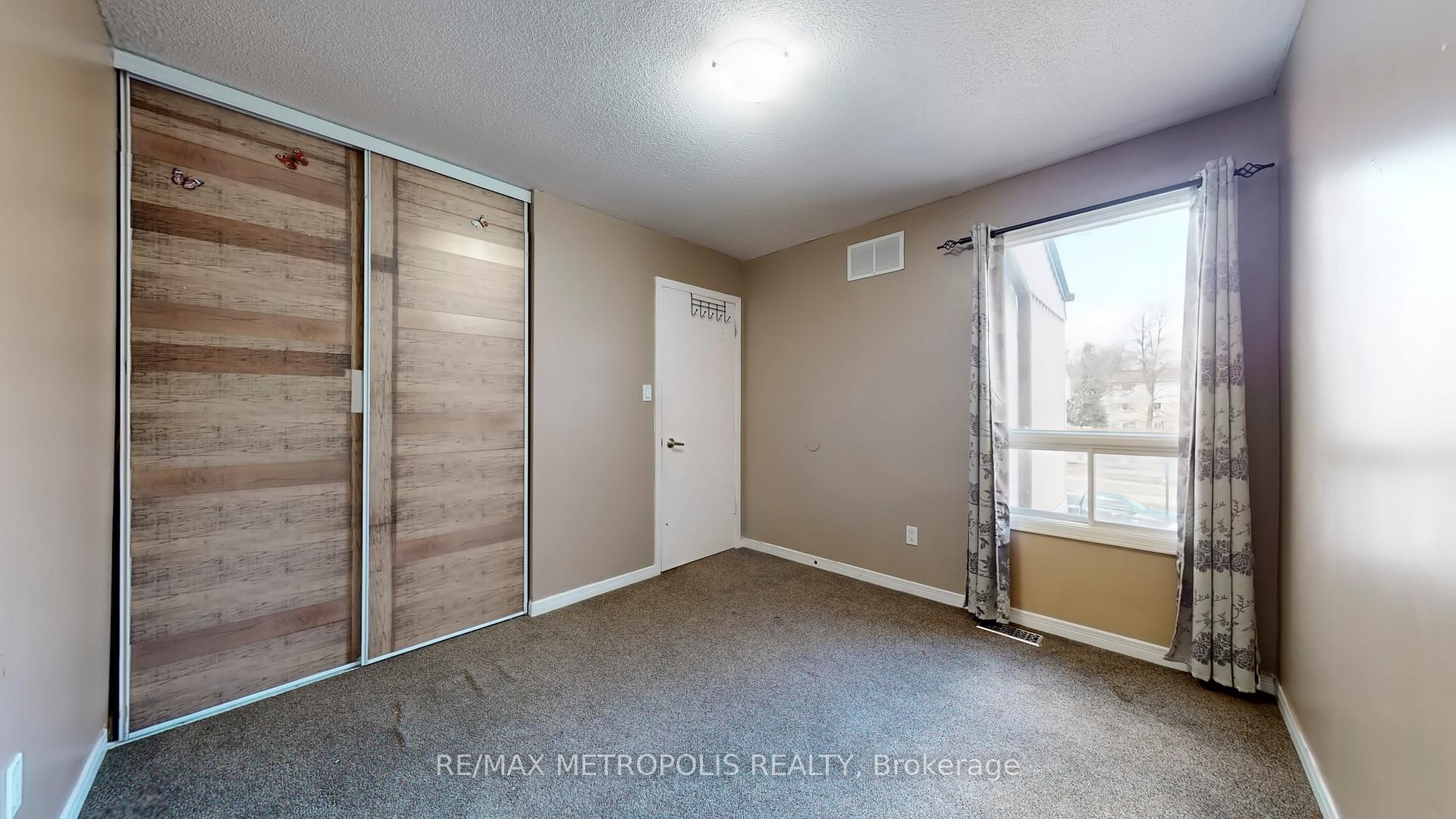 Photo 28 of Unit 19, 601 Galahad Drive, Oshawa, Eastdale — HOMEH