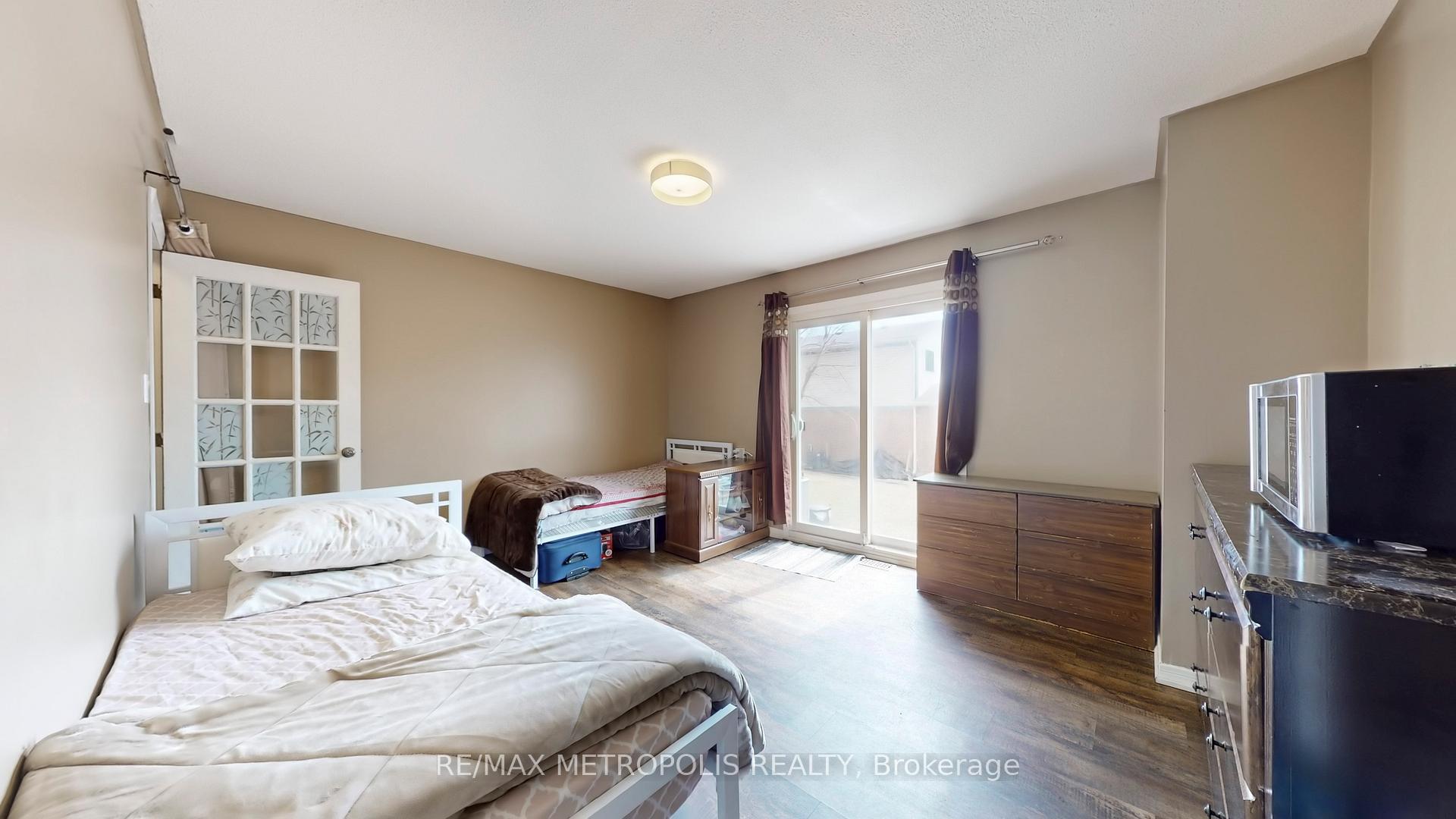 Photo 32 of Unit 19, 601 Galahad Drive, Oshawa, Eastdale — HOMEH