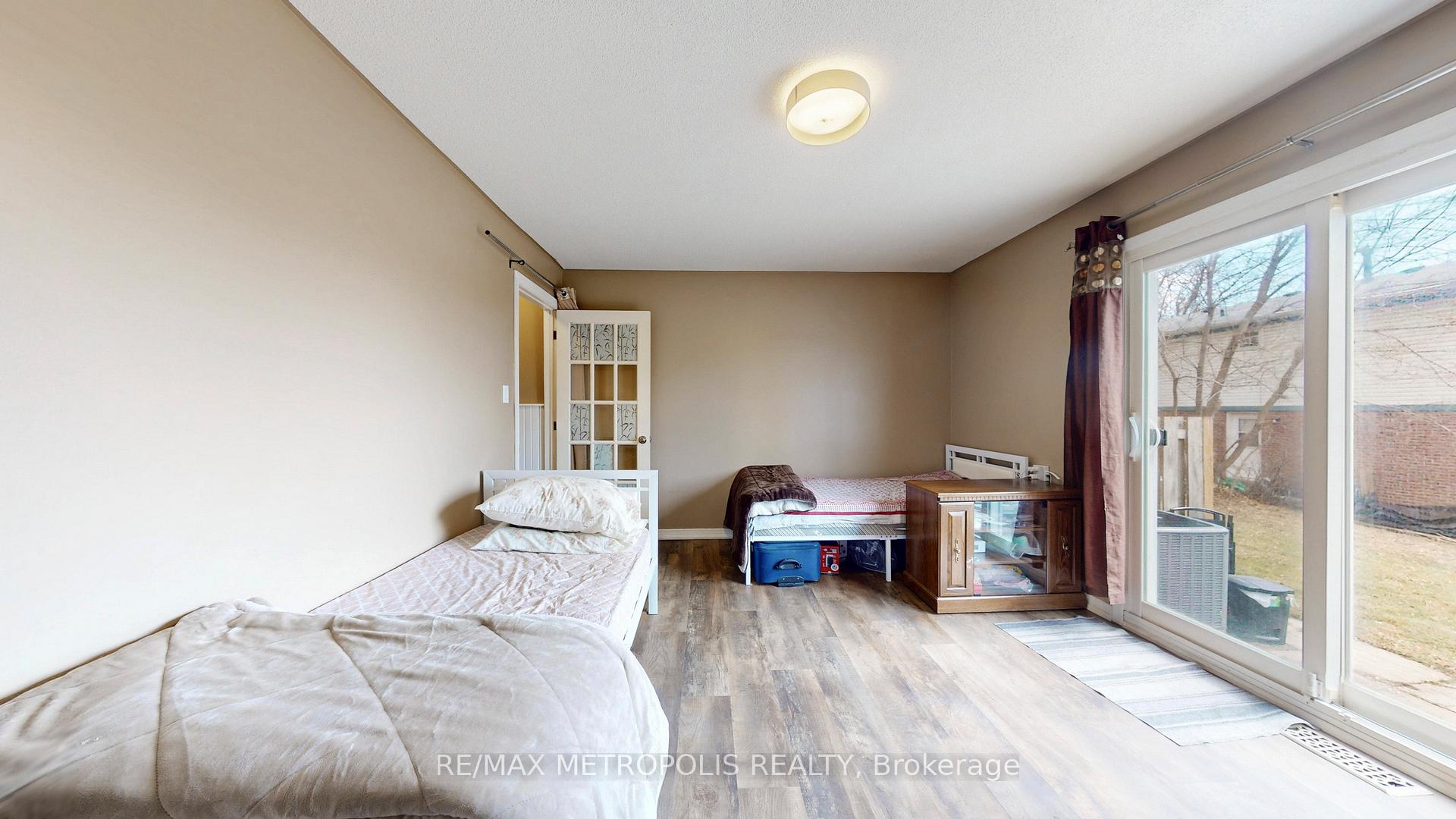 Photo 35 of Unit 19, 601 Galahad Drive, Oshawa, Eastdale — HOMEH