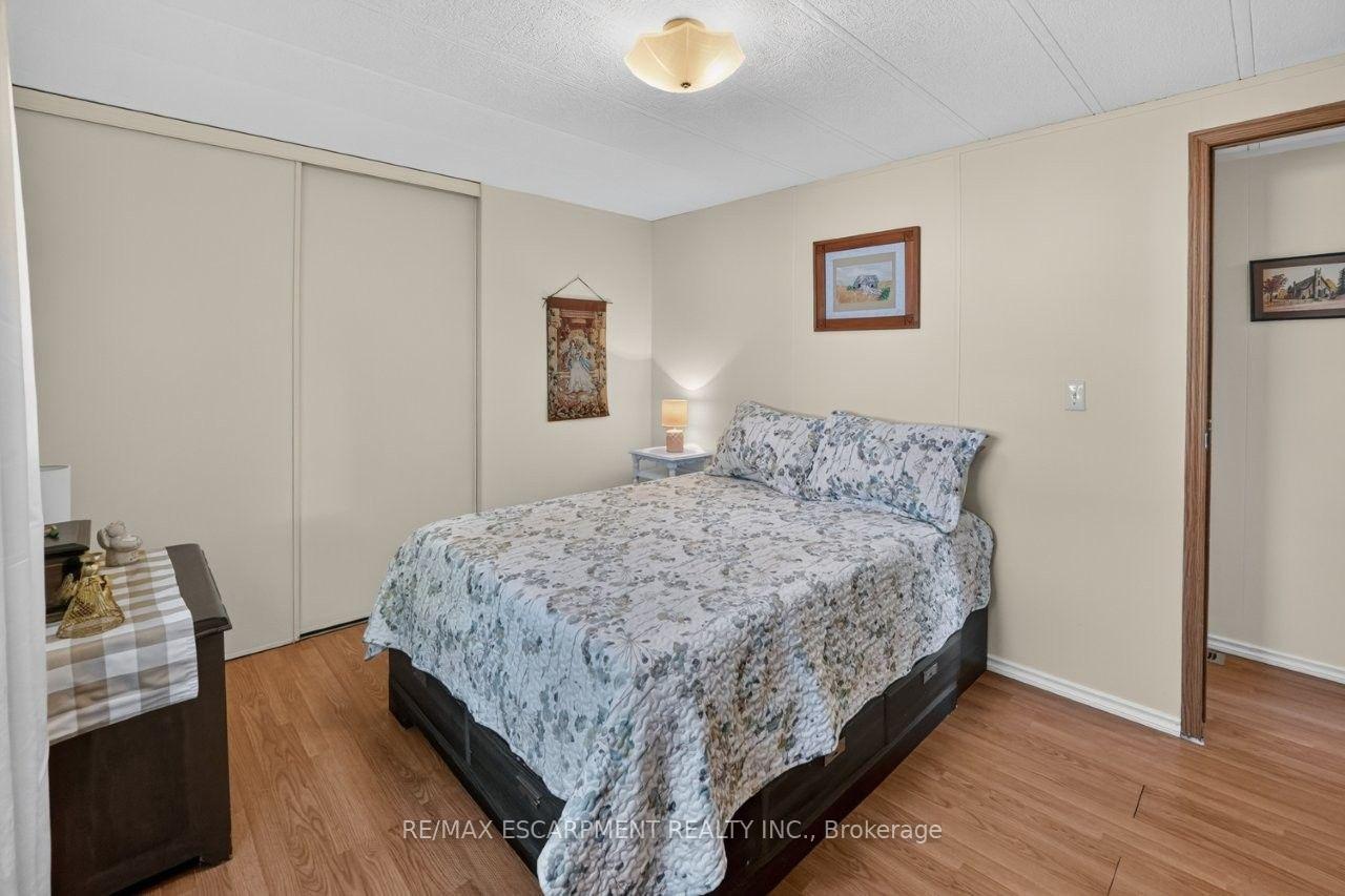 Photo 12 of 4586 Mary Lane, Lincoln, Beamsville — HOMEH