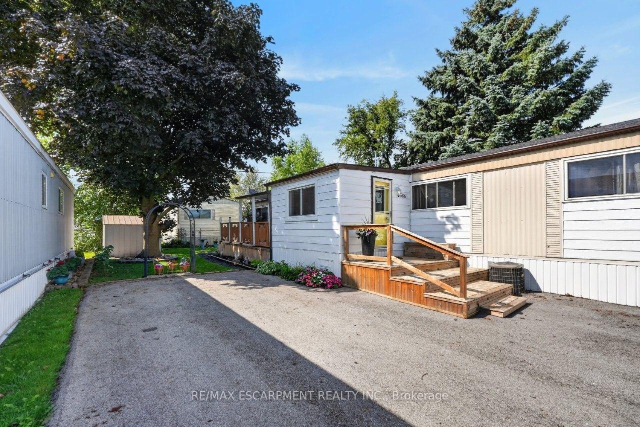Photo 17 of 4586 Mary Lane, Lincoln, Beamsville — HOMEH