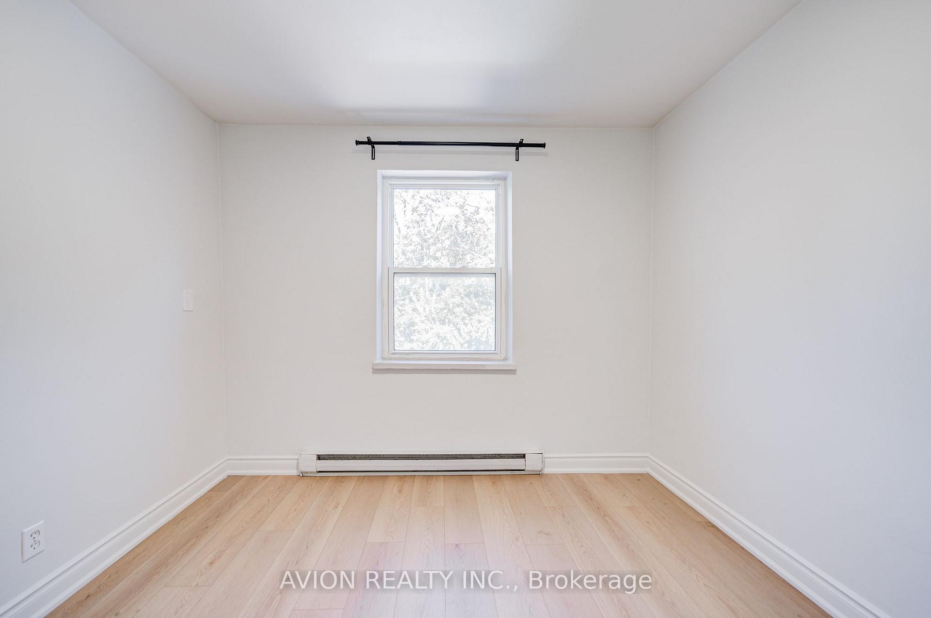 Photo 5 of Unit Unit 6, 882 Broadview Avenue, Toronto, Playter Estates-Danforth — HOMEH