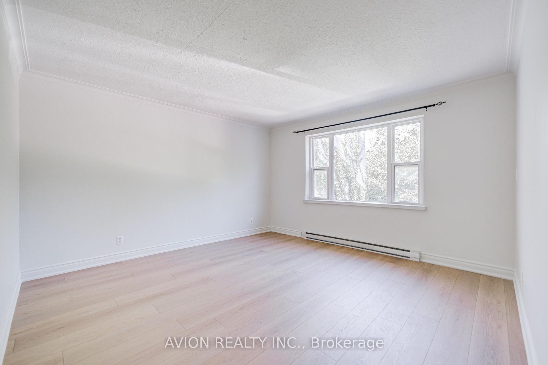 Photo 7 of Unit Unit 6, 882 Broadview Avenue, Toronto, Playter Estates-Danforth — HOMEH