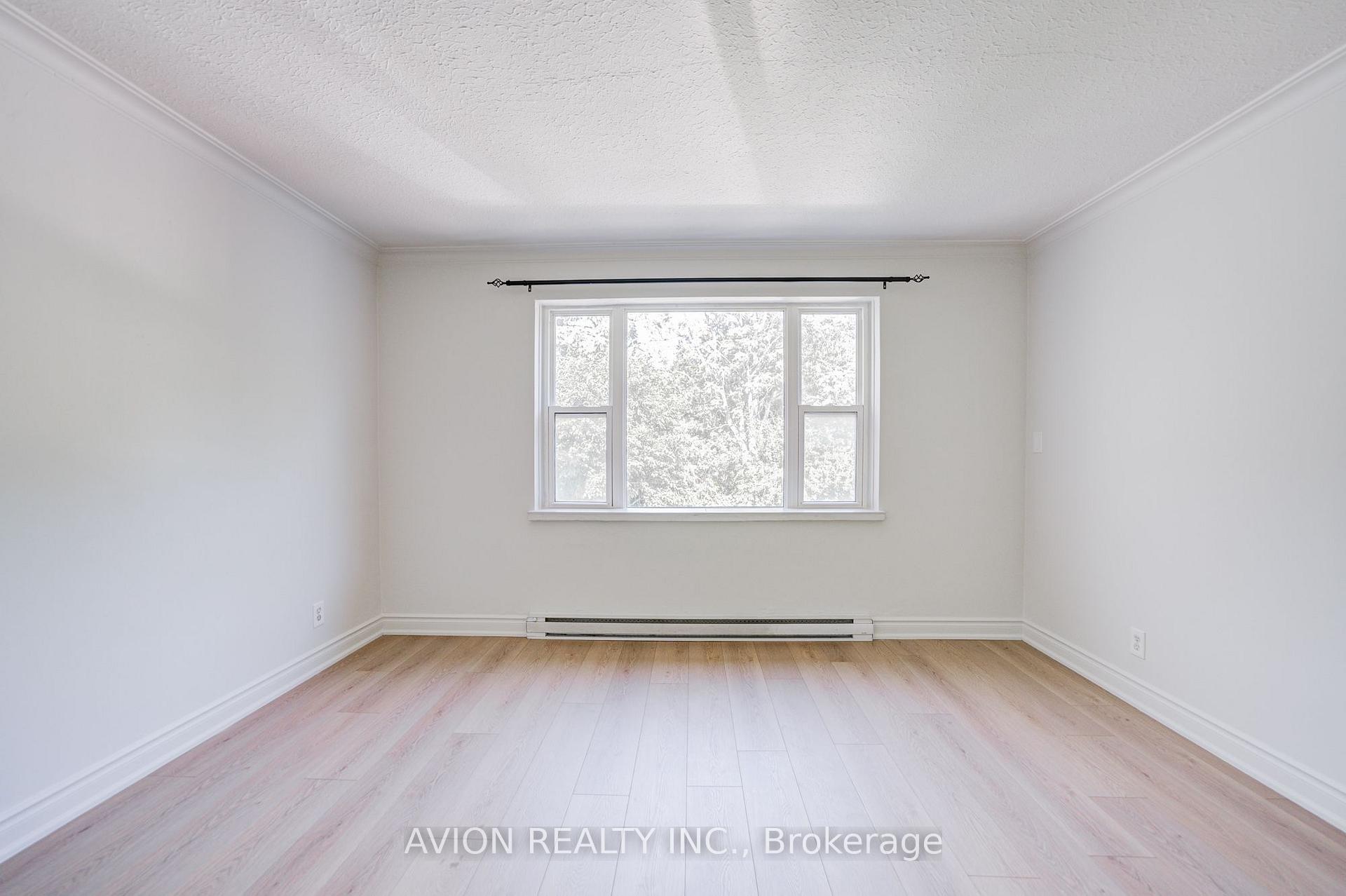 Photo 10 of Unit Unit 6, 882 Broadview Avenue, Toronto, Playter Estates-Danforth — HOMEH