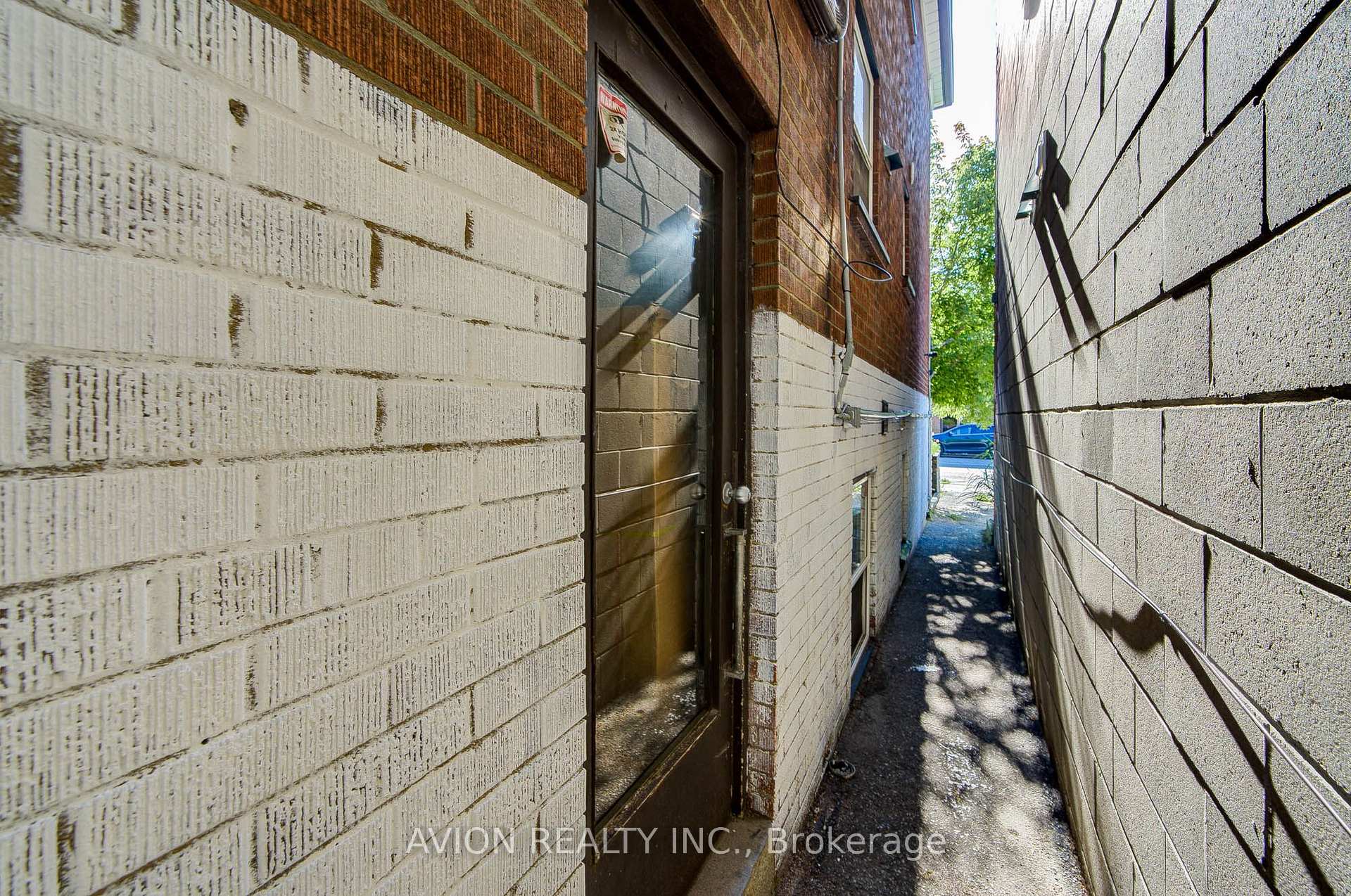 Photo 24 of Unit Unit 6, 882 Broadview Avenue, Toronto, Playter Estates-Danforth — HOMEH